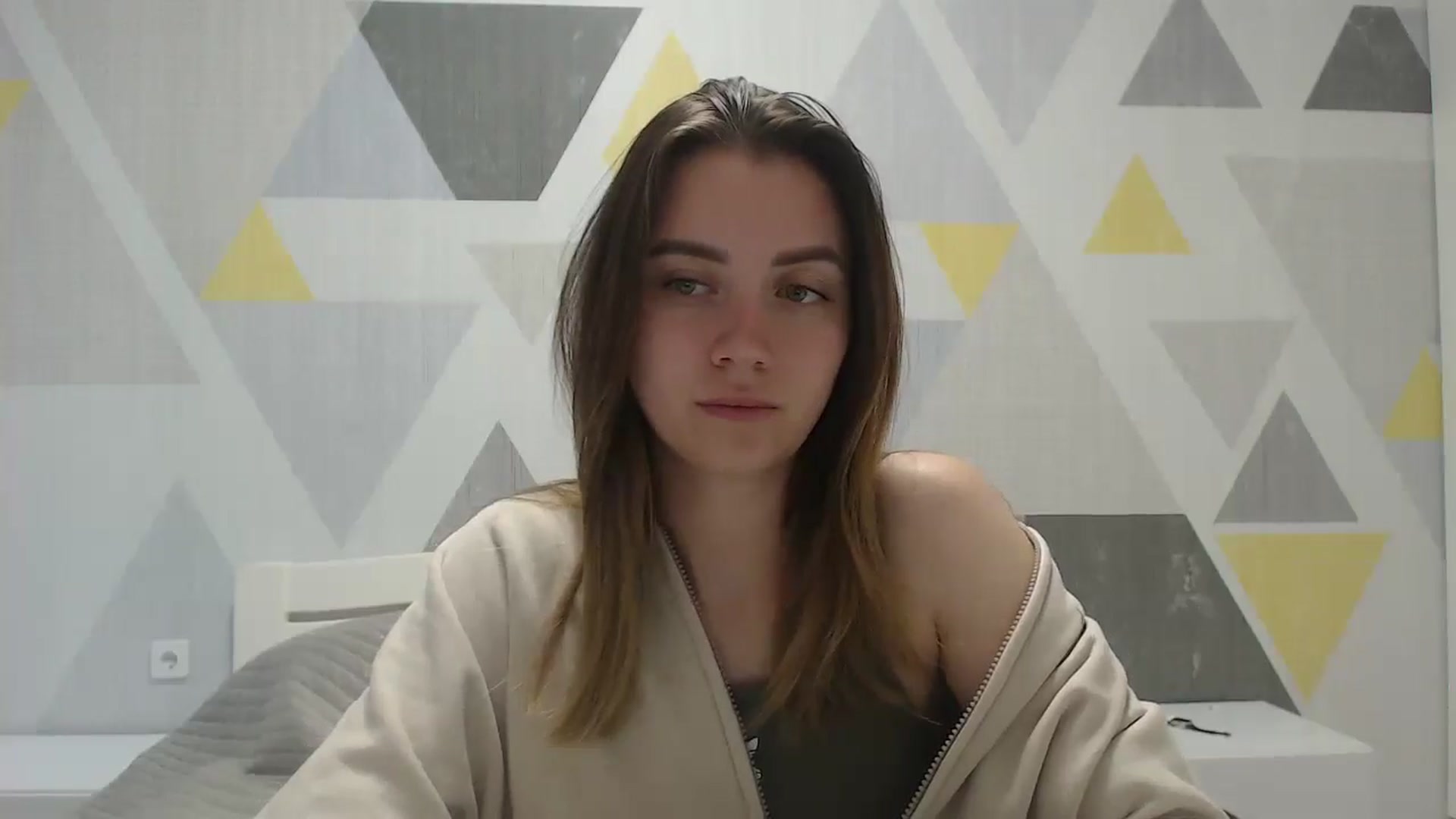 Gallery image thumbnail from Sulfate0's myfreecams stream on, 05/26/2025, 07:25 image 4 of 20