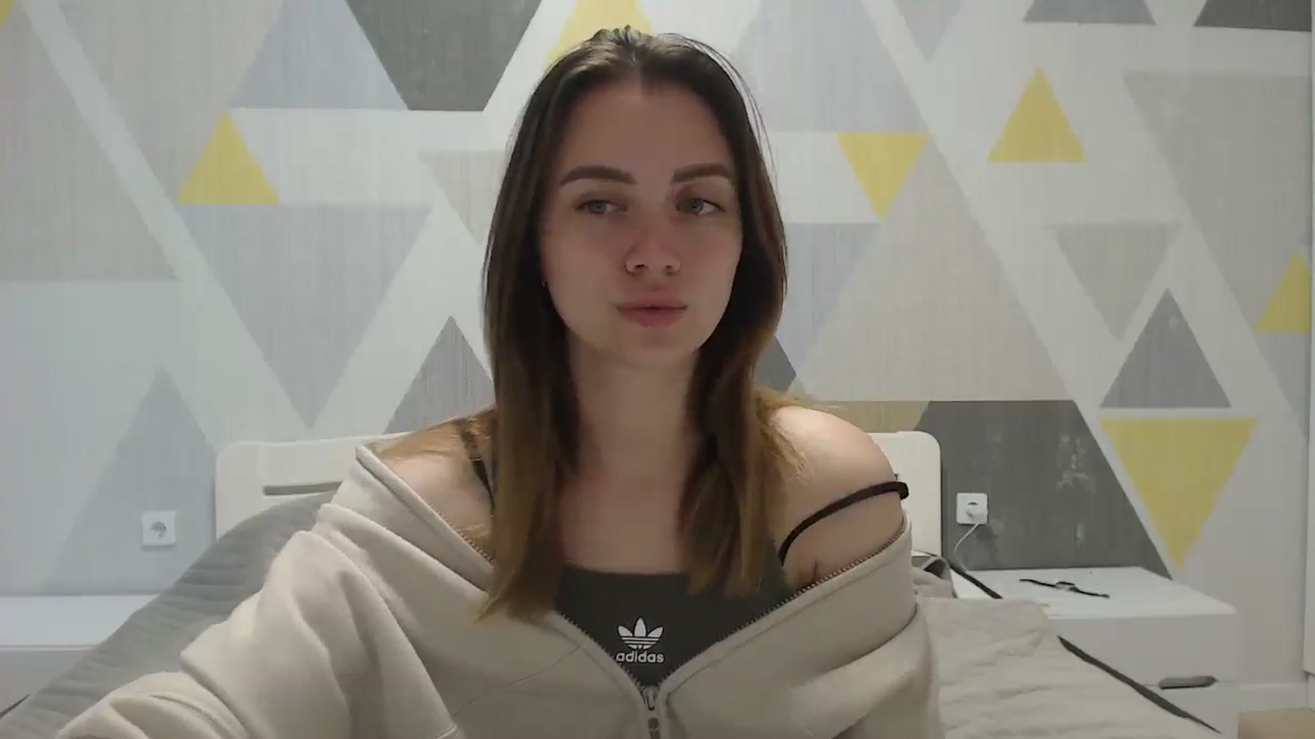 Gallery image thumbnail from Sulfate0's myfreecams stream on, 05/26/2025, 07:25 image 10 of 20