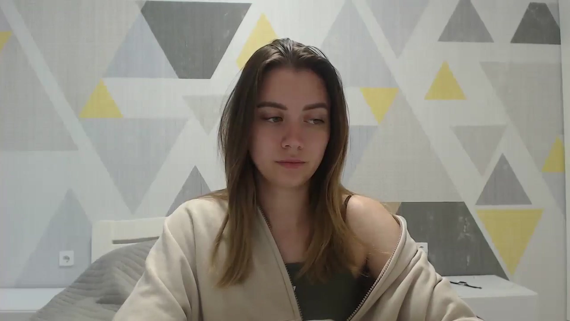 Gallery image thumbnail from Sulfate0's myfreecams stream on, 05/26/2025, 07:25 image 3 of 20