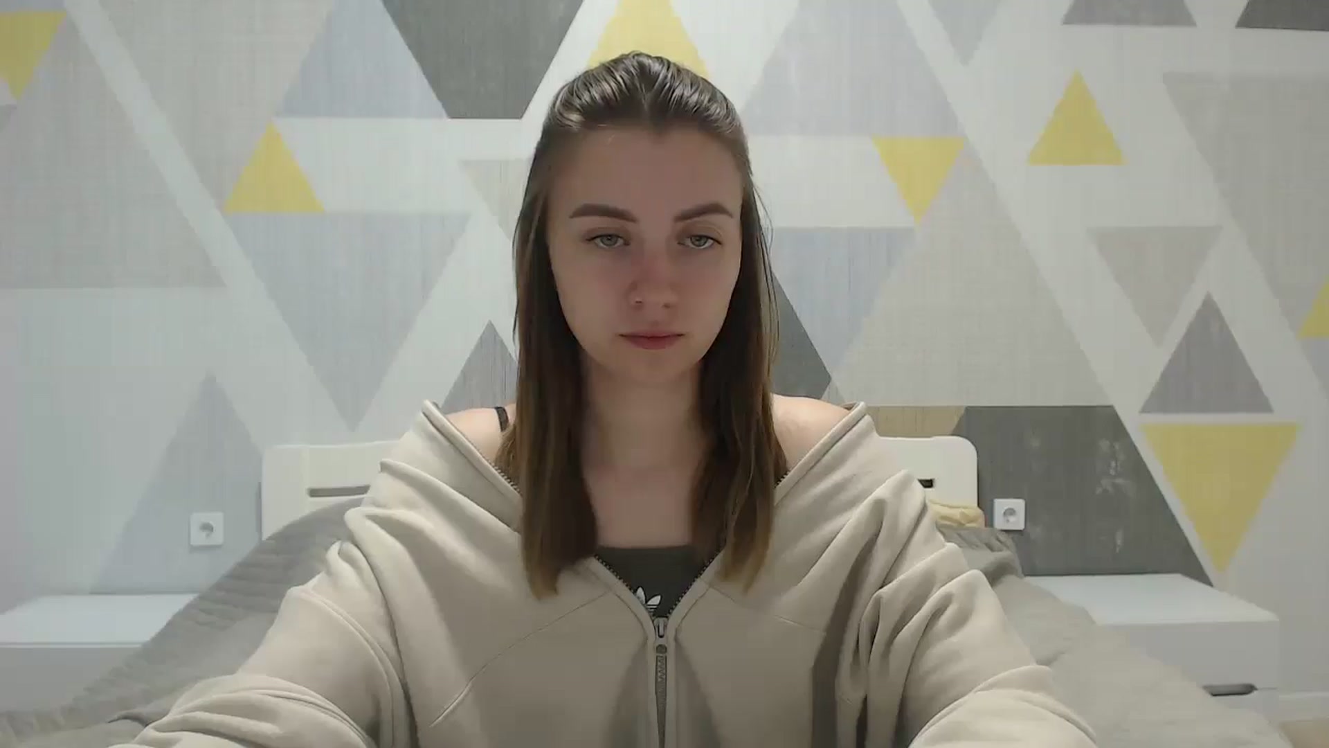 Gallery image thumbnail from Sulfate0's myfreecams stream on, 05/26/2025, 07:59 image 11 of 20