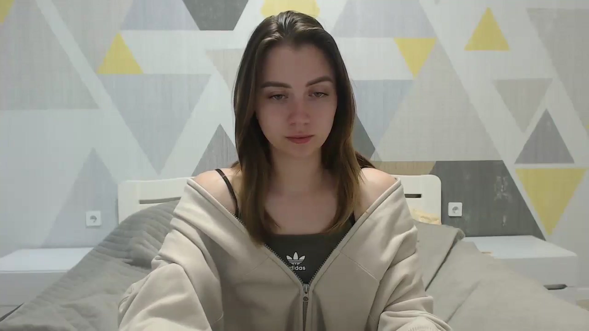 Gallery image thumbnail from Sulfate0's myfreecams stream on, 05/26/2025, 09:14 image 18 of 20