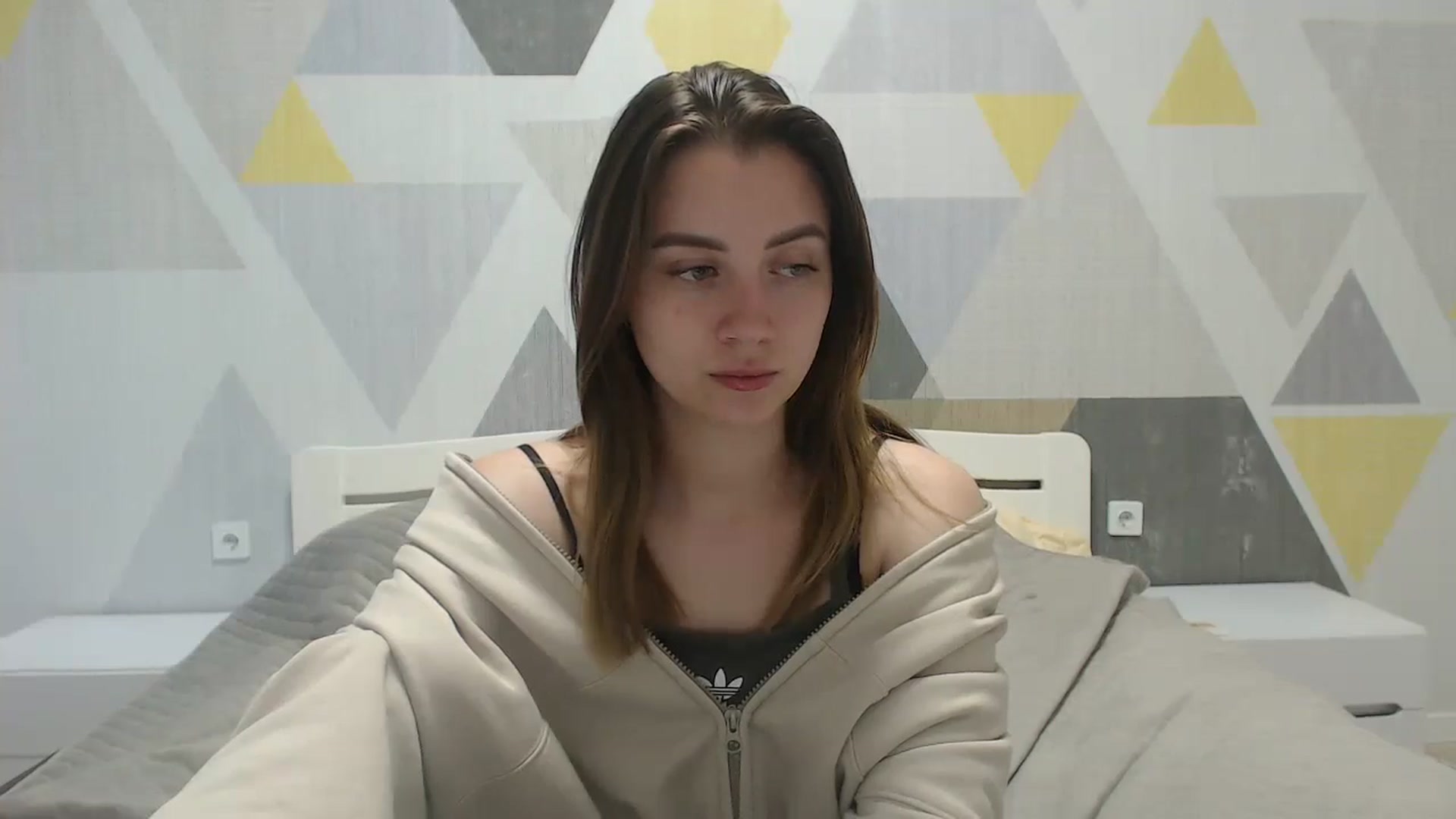 Gallery image thumbnail from Sulfate0's myfreecams stream on, 05/26/2025, 09:14 image 15 of 20