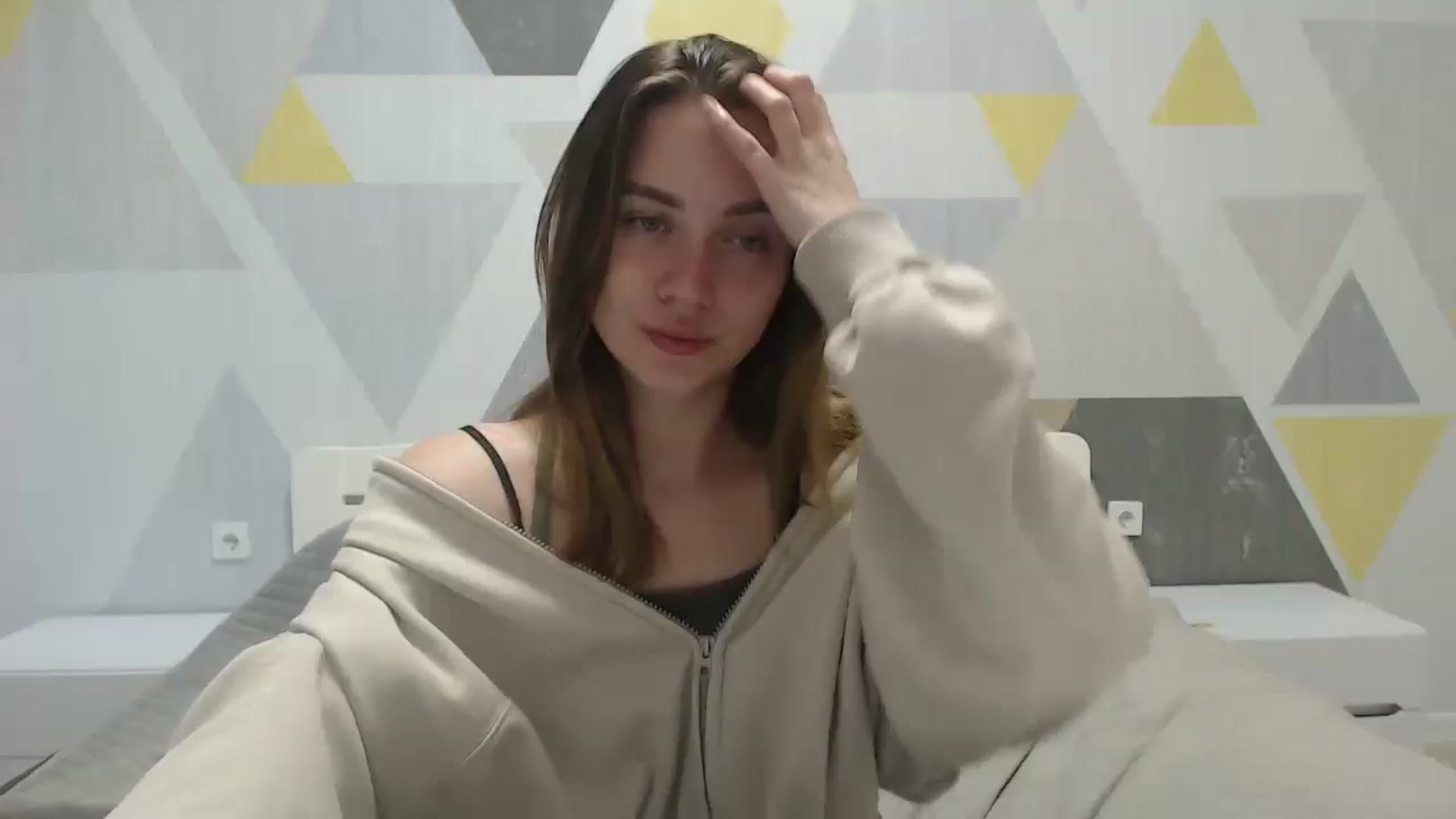 Gallery image thumbnail from Sulfate0's myfreecams stream on, 05/26/2025, 09:14 image 12 of 20