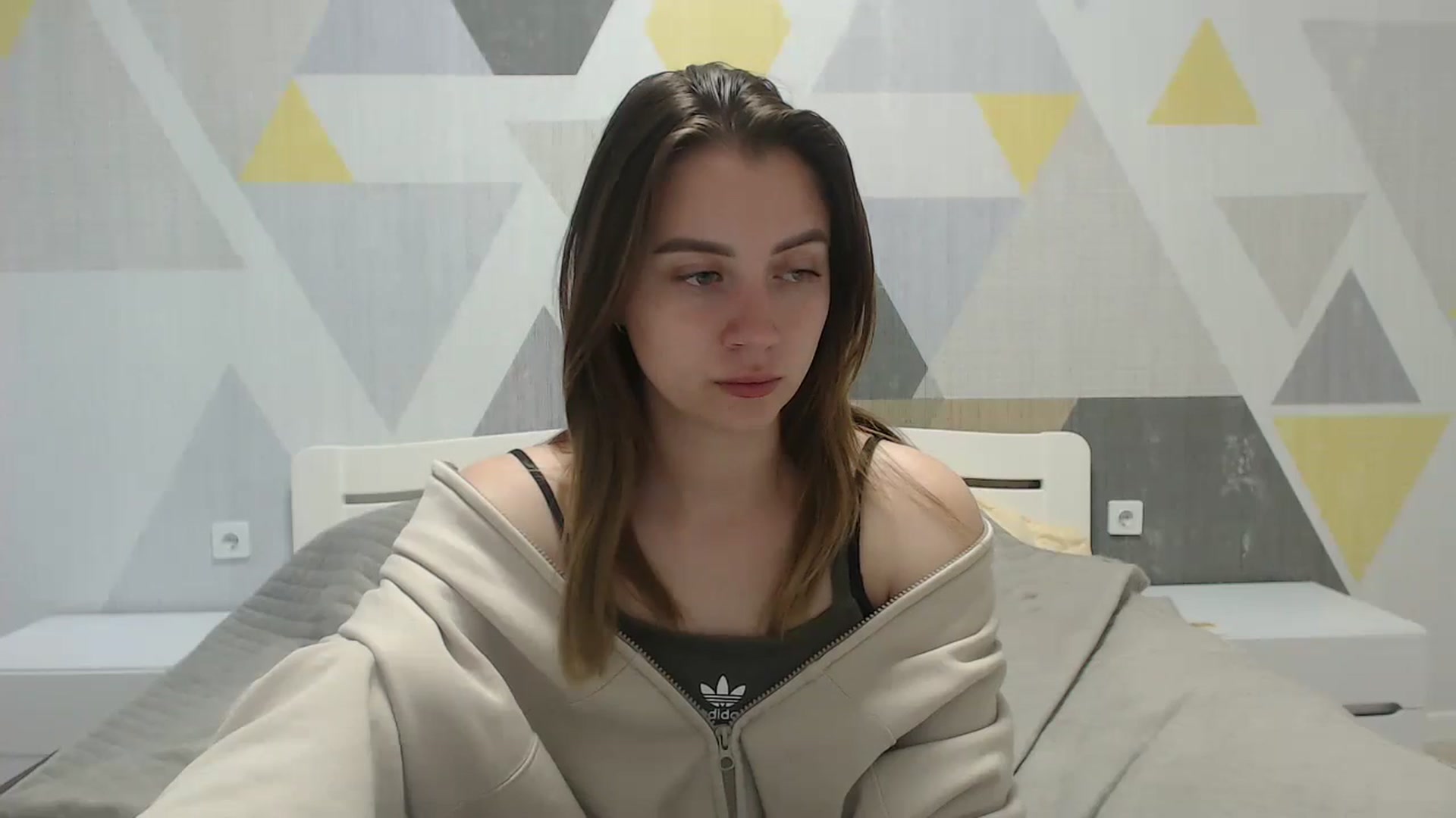 Gallery image thumbnail from Sulfate0's myfreecams stream on, 05/26/2025, 09:14 image 14 of 20