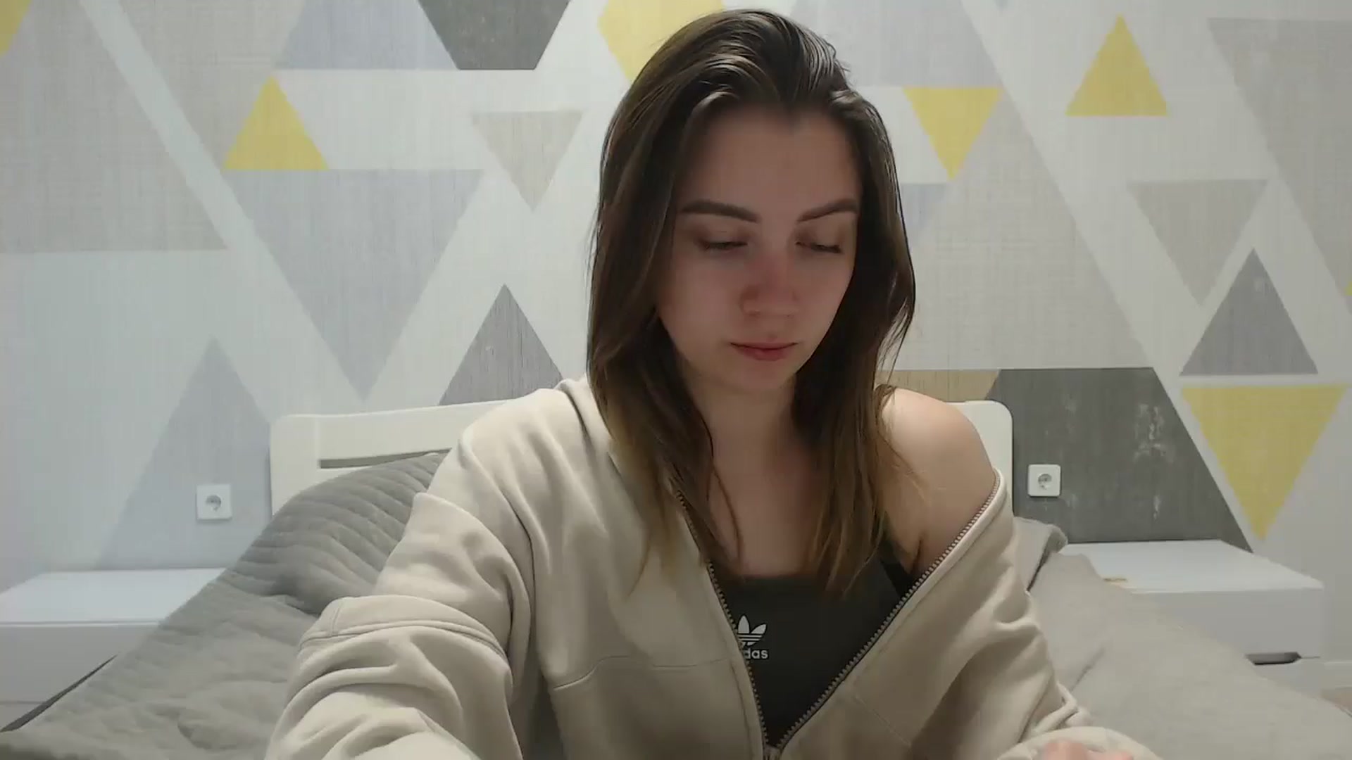 Gallery image thumbnail from Sulfate0's myfreecams stream on, 05/26/2025, 09:34 image 1 of 20