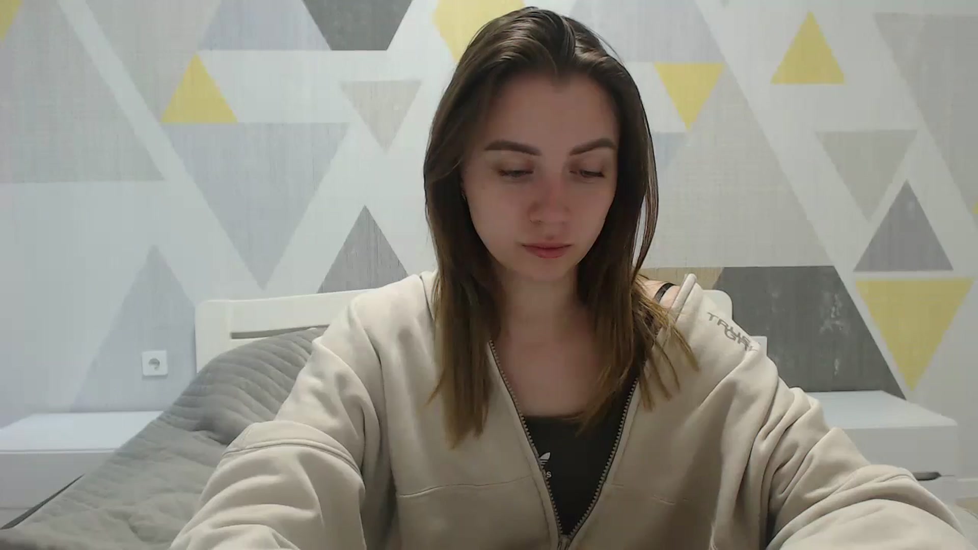 Gallery image thumbnail from Sulfate0's myfreecams stream on, 05/26/2025, 09:34 image 9 of 20