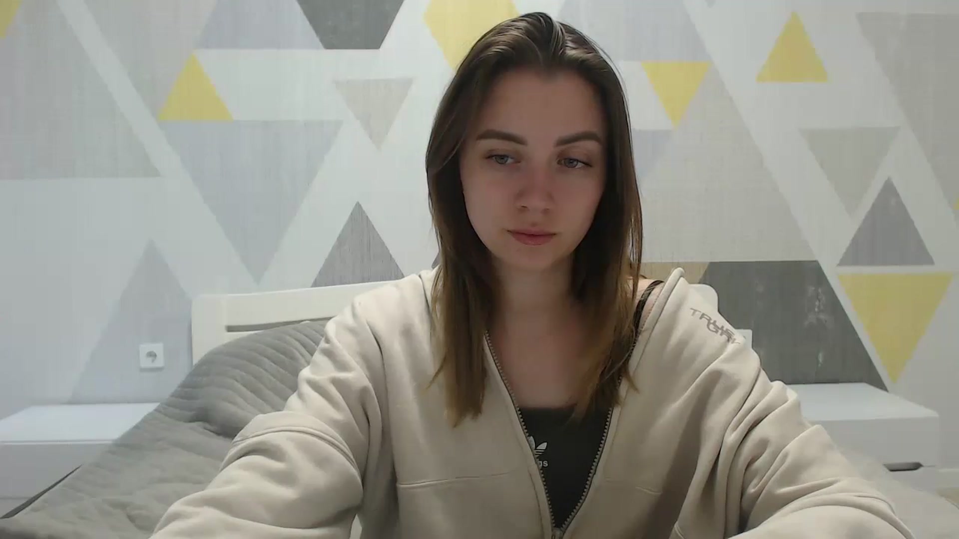 Gallery image thumbnail from Sulfate0's myfreecams stream on, 05/26/2025, 09:34 image 11 of 20