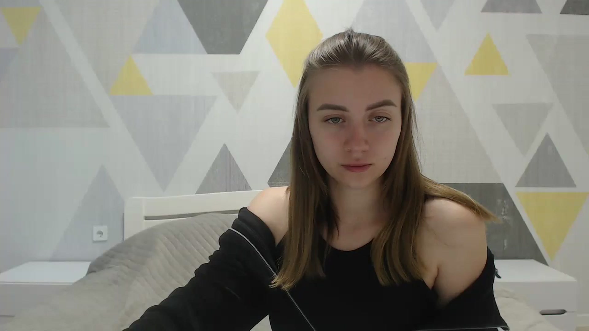 Gallery image thumbnail from Sulfate0's myfreecams stream on, 05/27/2025, 05:59 image 18 of 20