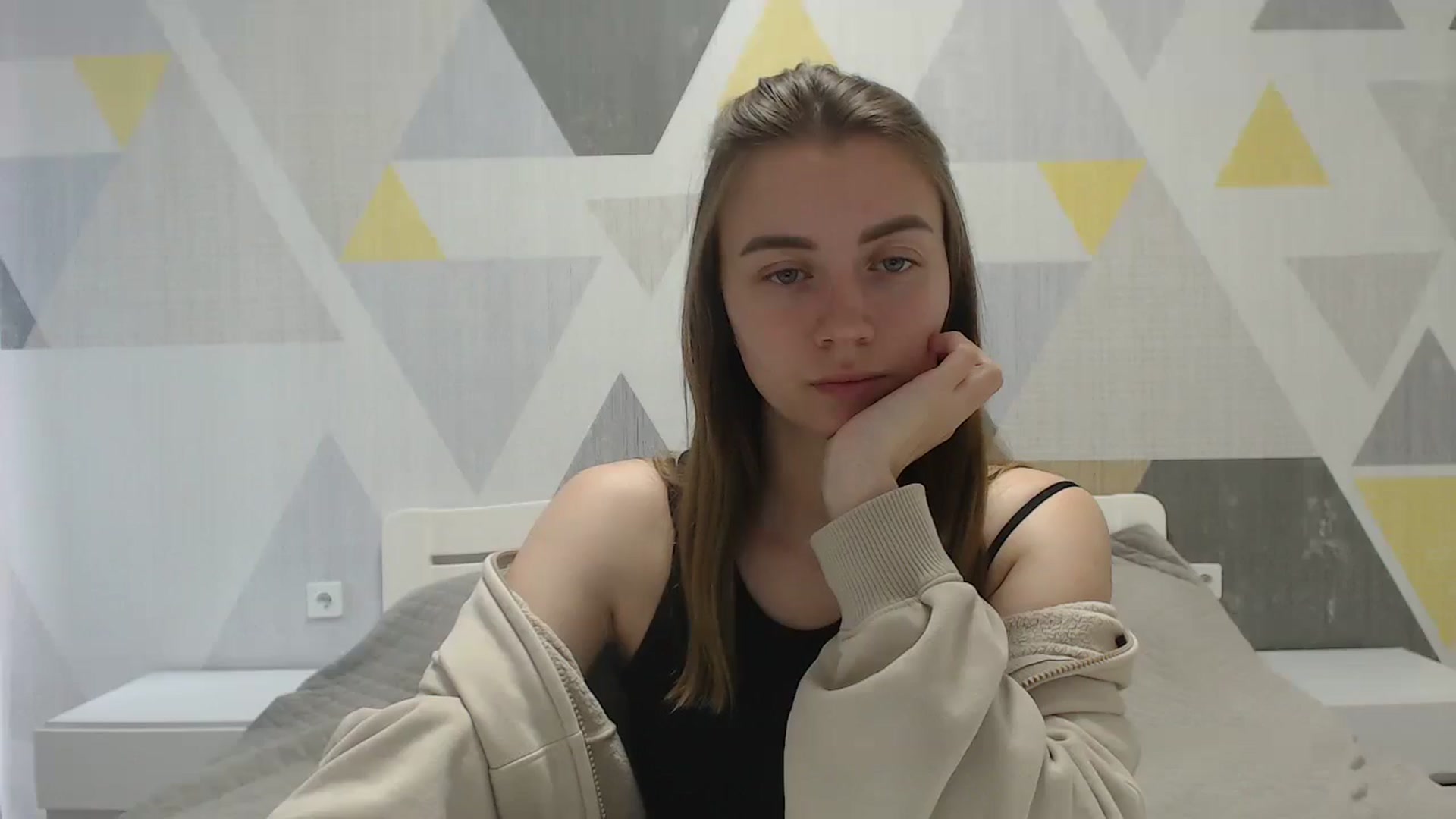 Gallery image thumbnail from Sulfate0's myfreecams stream on, 05/29/2025, 08:26 image 11 of 20