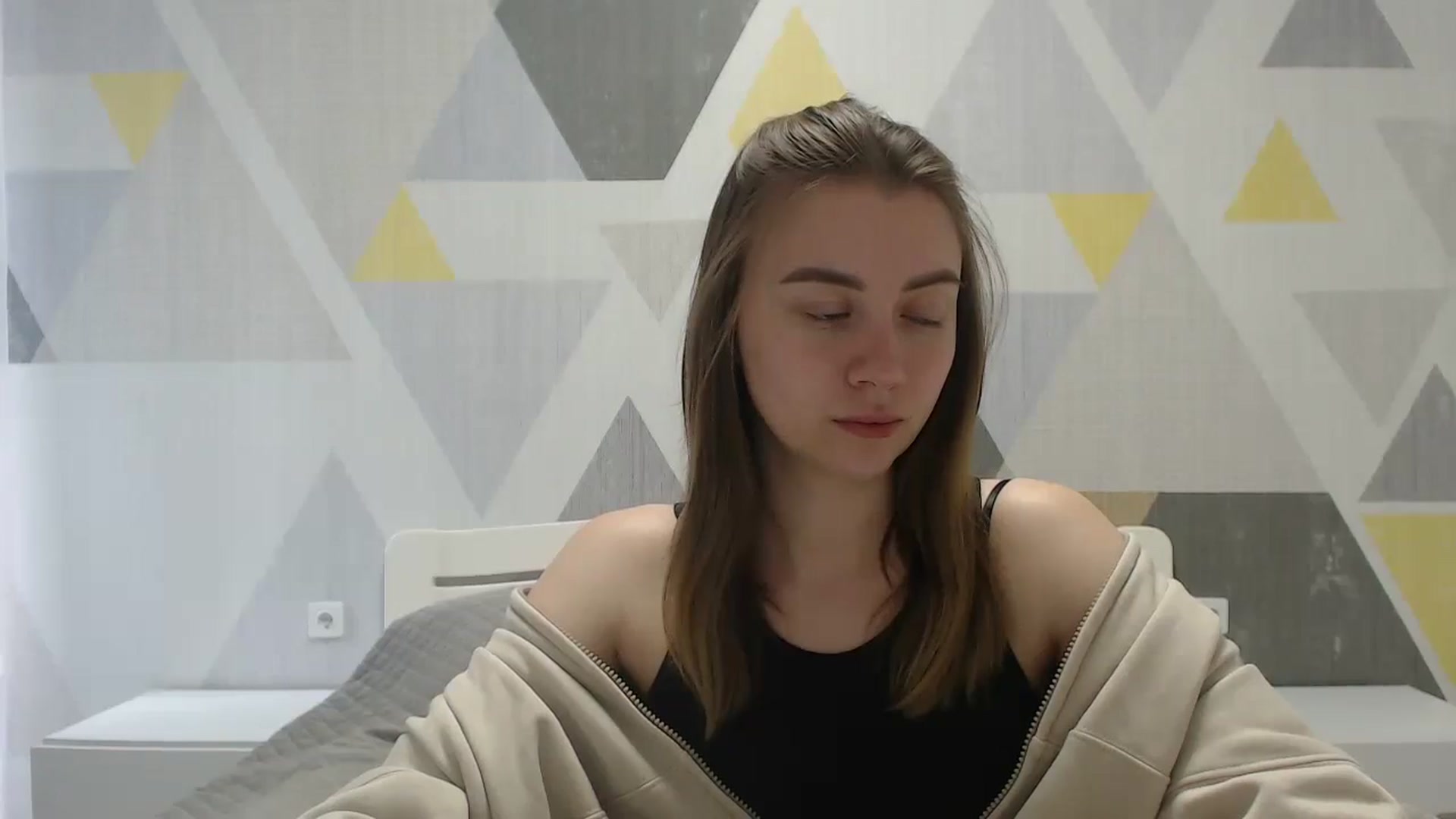 Gallery image thumbnail from Sulfate0's myfreecams stream on, 05/29/2025, 08:55 image 20 of 20