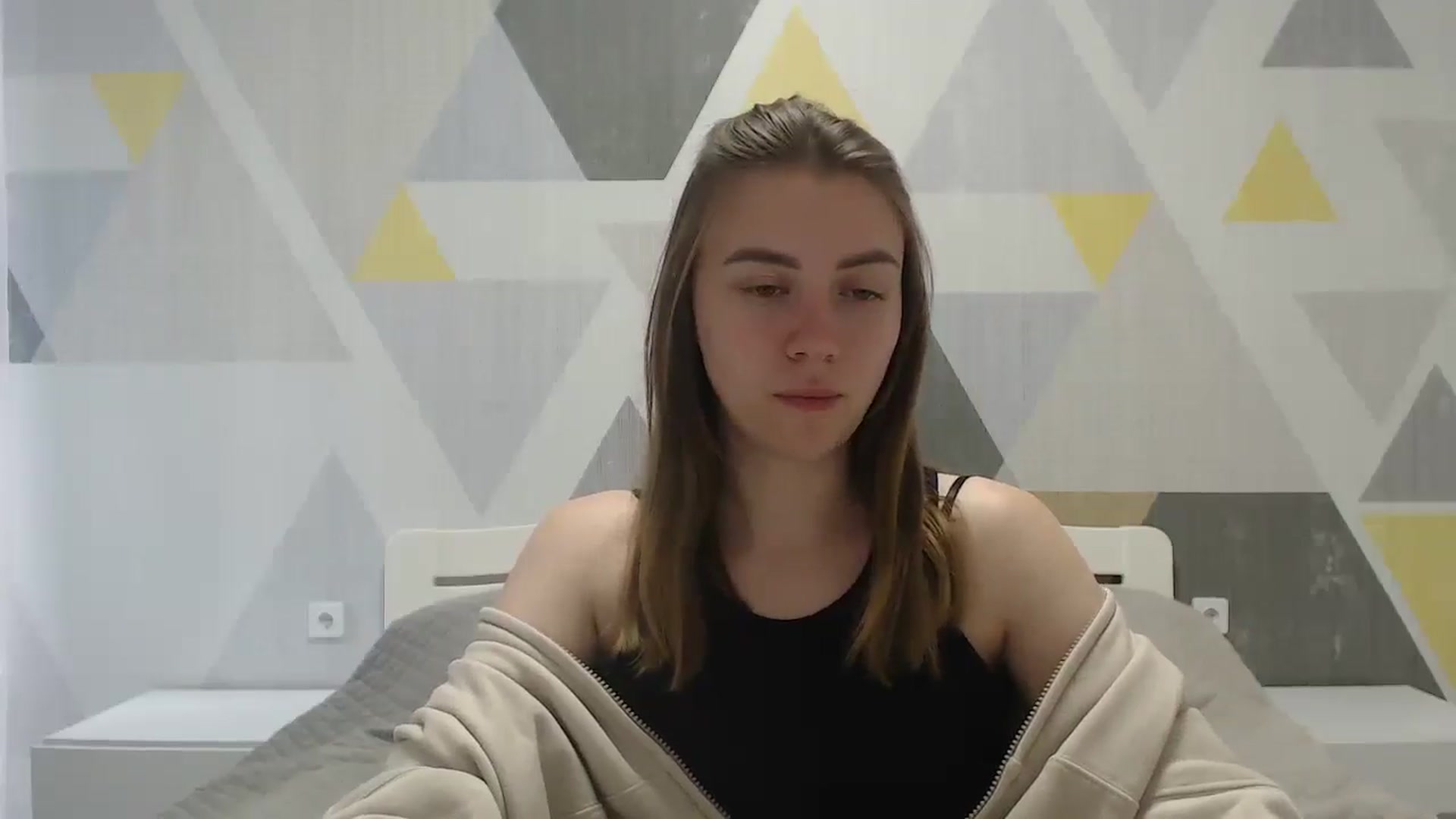 Gallery image thumbnail from Sulfate0's myfreecams stream on, 05/29/2025, 08:55 image 10 of 20