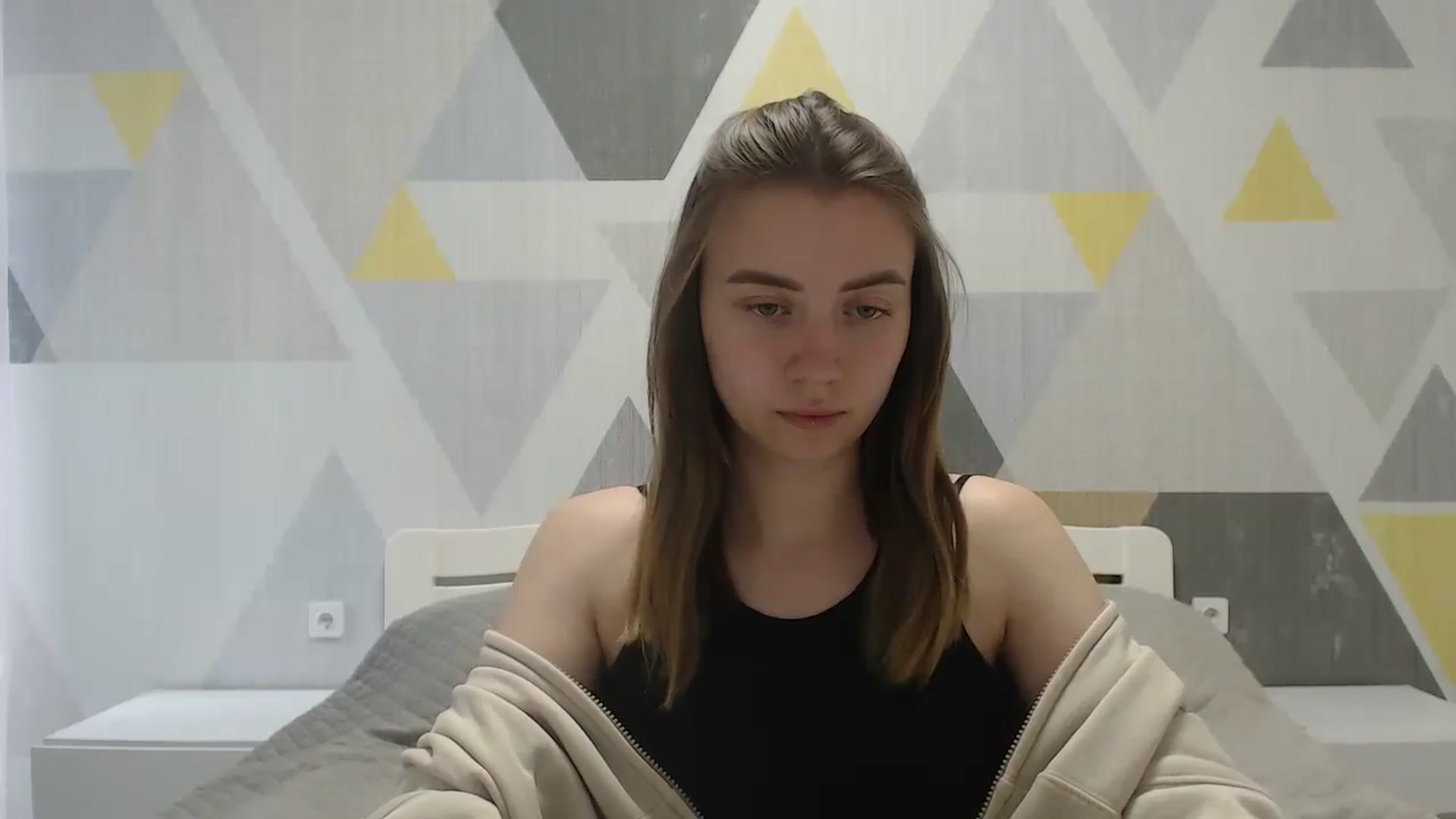 Gallery image thumbnail from Sulfate0's myfreecams stream on, 05/29/2025, 08:55 image 8 of 20