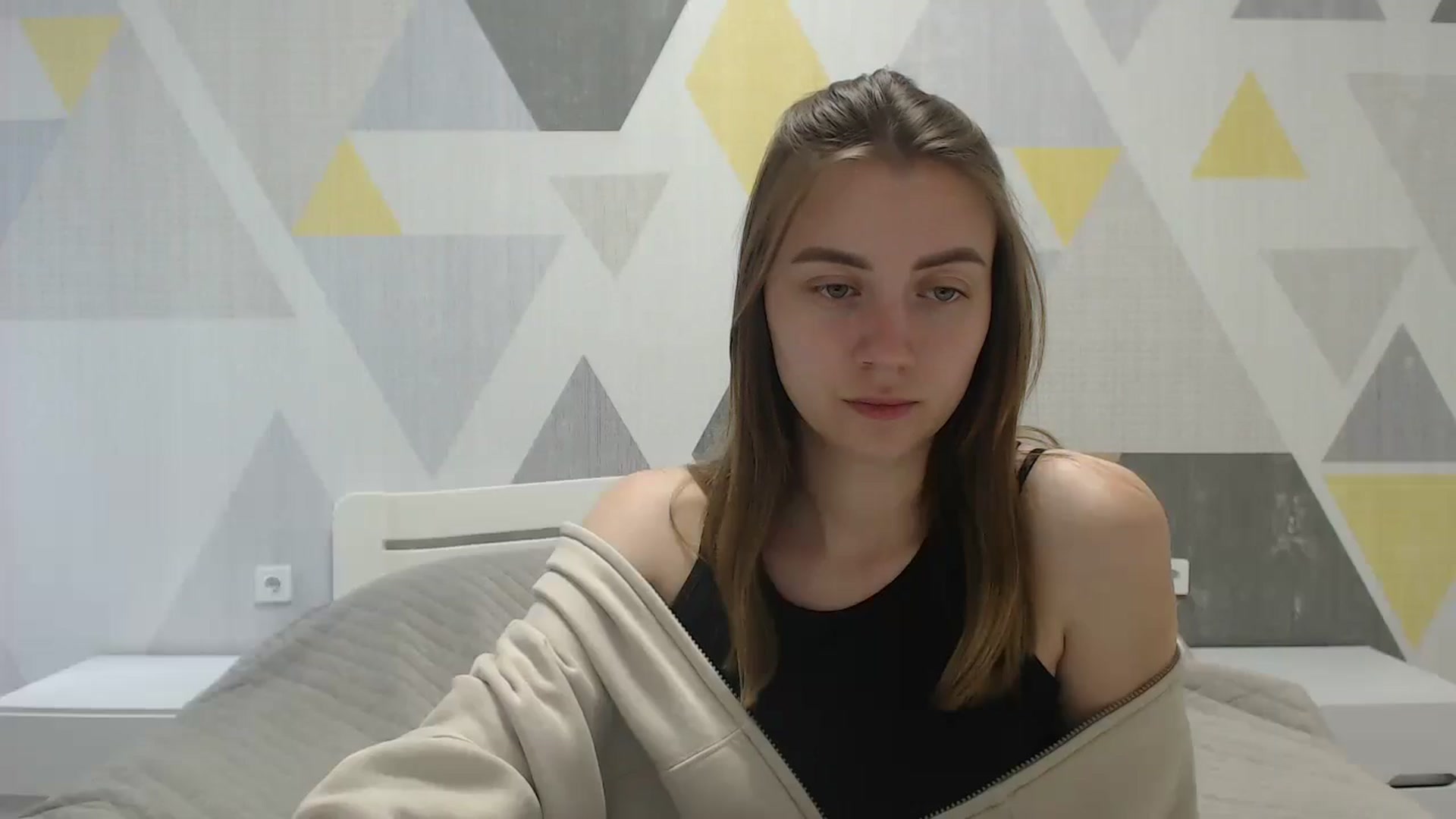 Gallery image thumbnail from Sulfate0's myfreecams stream on, 05/29/2025, 10:29 image 10 of 20