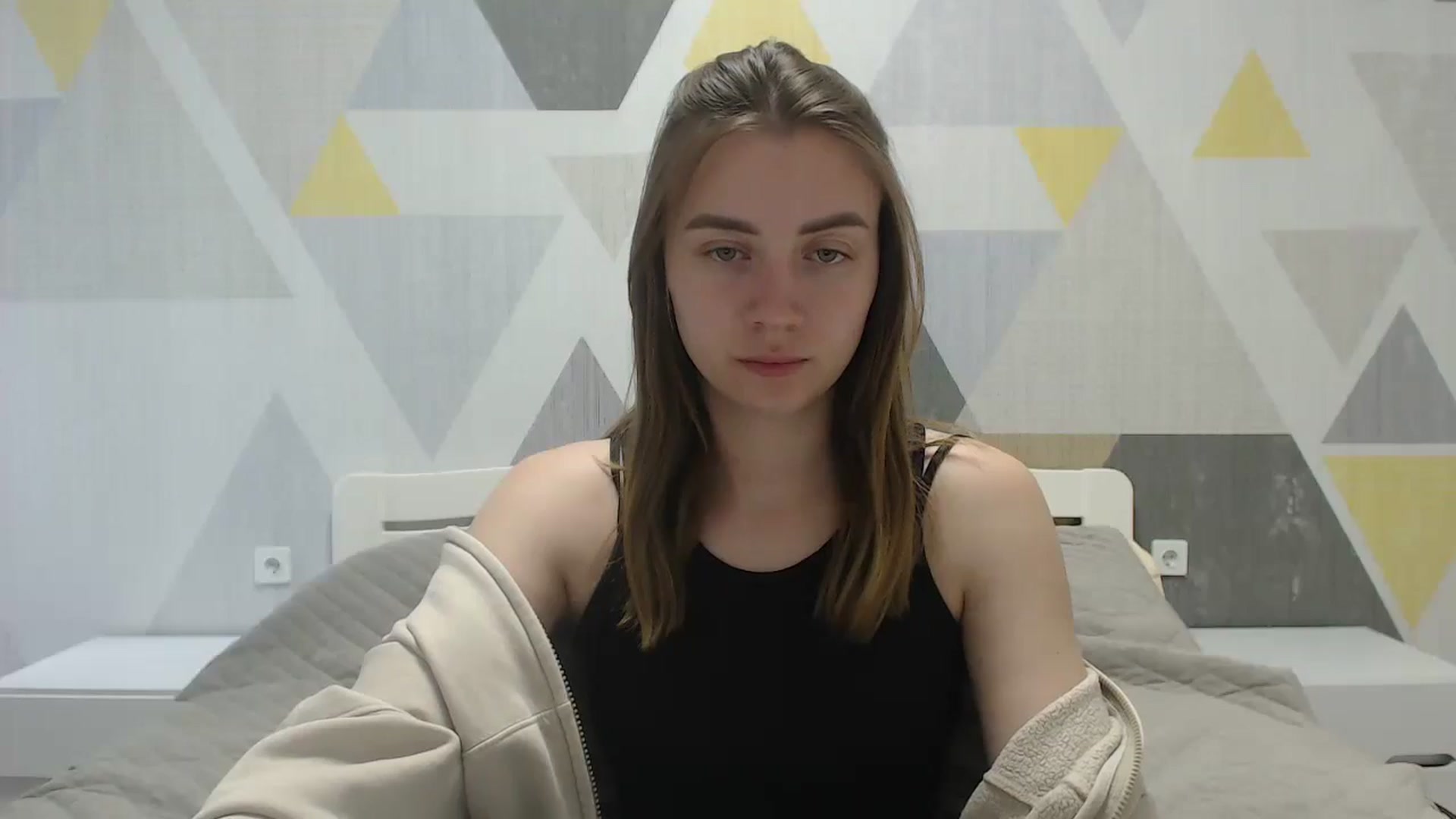 Gallery image thumbnail from Sulfate0's myfreecams stream on, 05/29/2025, 10:29 image 16 of 20