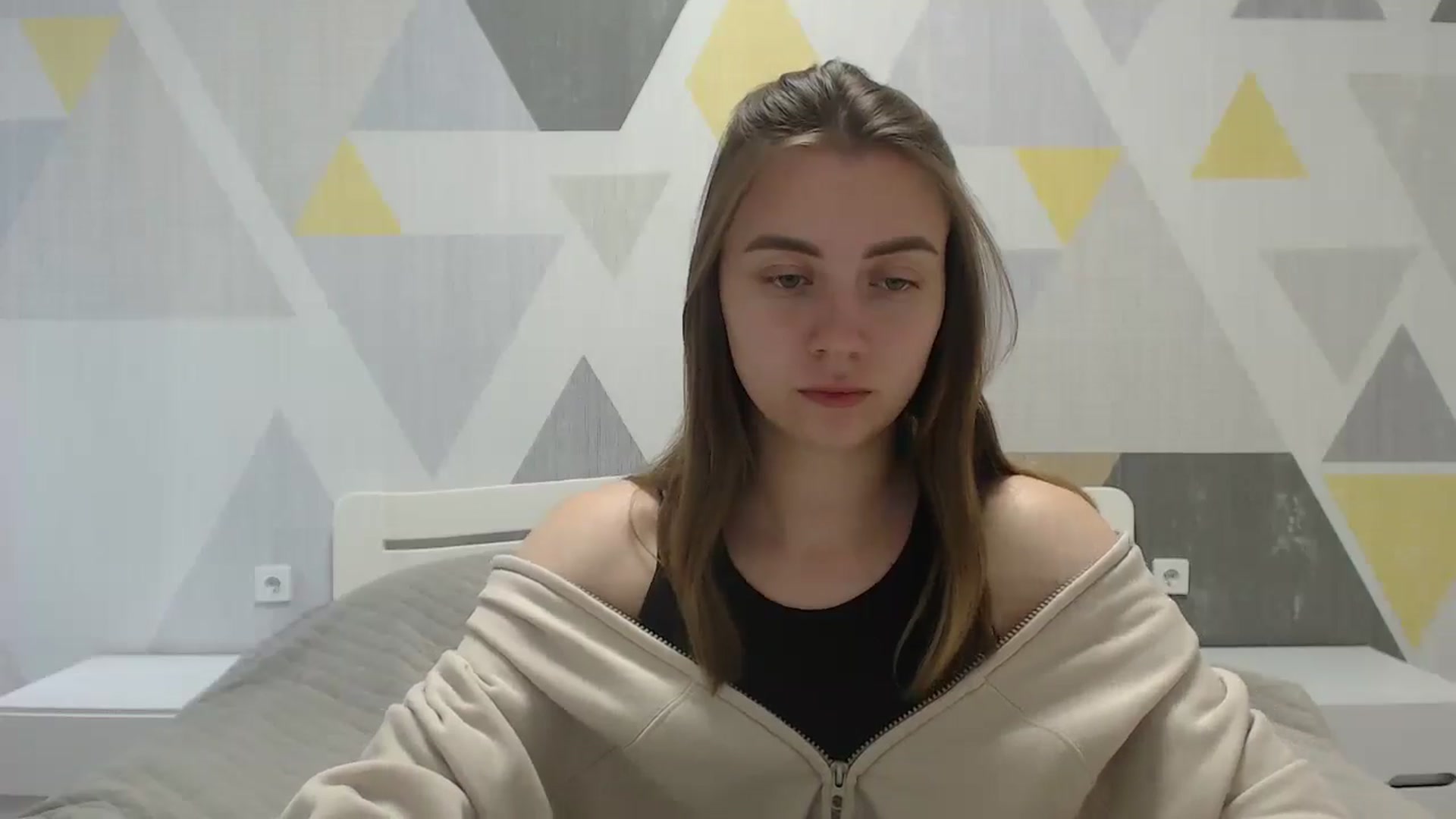 Gallery image thumbnail from Sulfate0's myfreecams stream on, 05/29/2025, 10:29 image 9 of 20