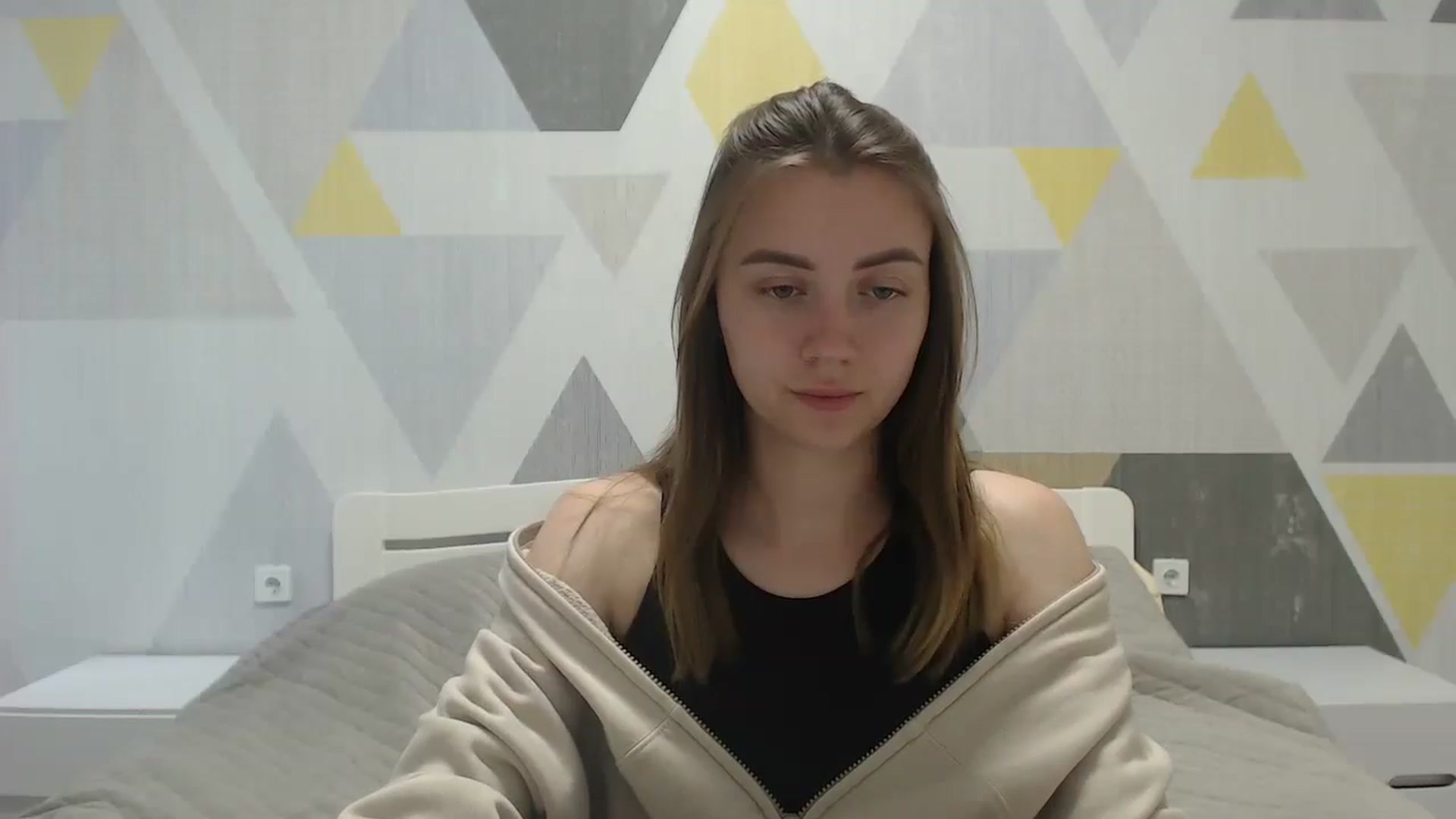 Gallery image thumbnail from Sulfate0's myfreecams stream on, 05/29/2025, 10:29 image 5 of 20