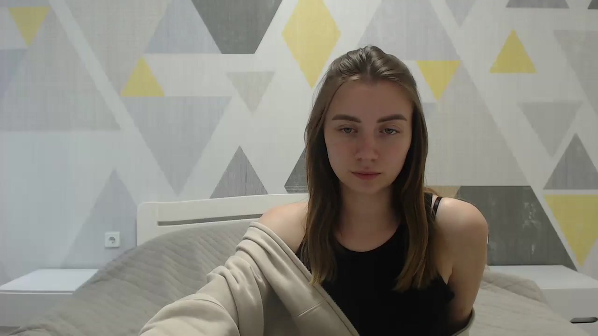 Gallery image thumbnail from Sulfate0's myfreecams stream on, 05/29/2025, 10:29 image 14 of 20
