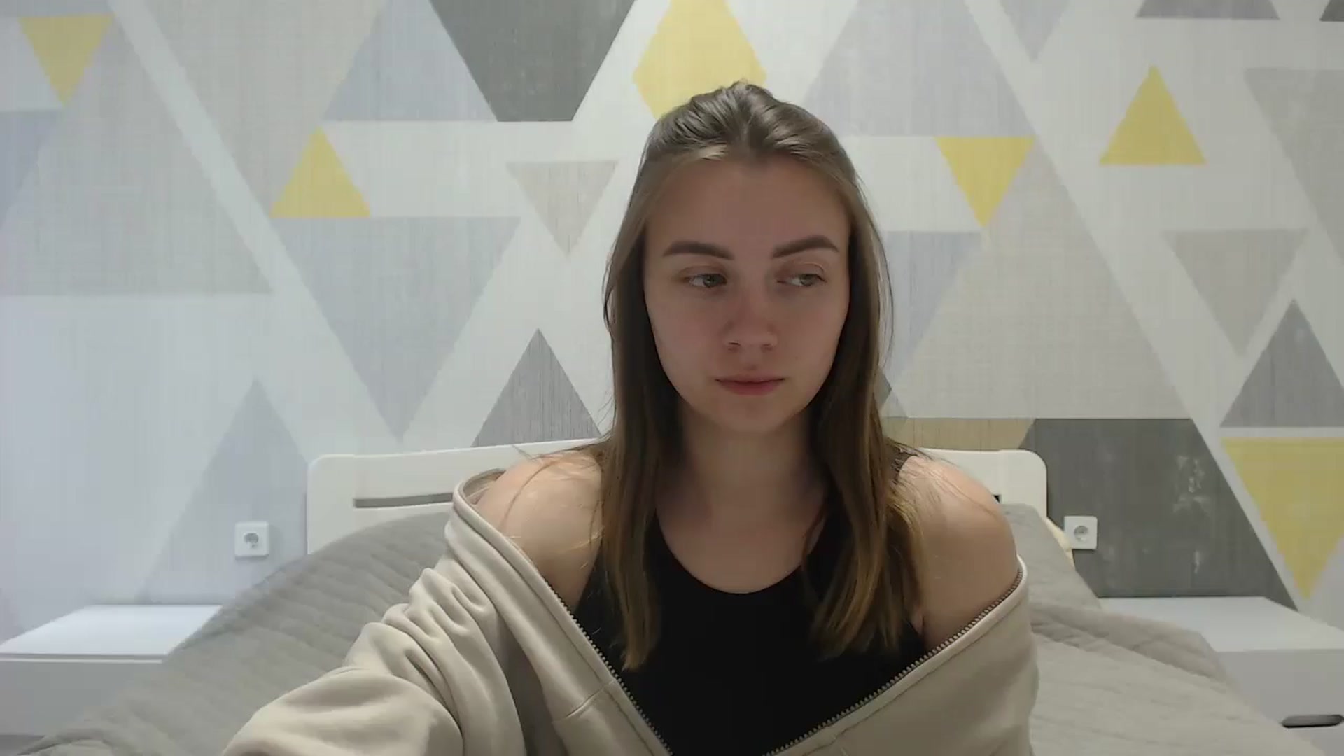 Gallery image thumbnail from Sulfate0's myfreecams stream on, 05/29/2025, 10:29 image 2 of 20
