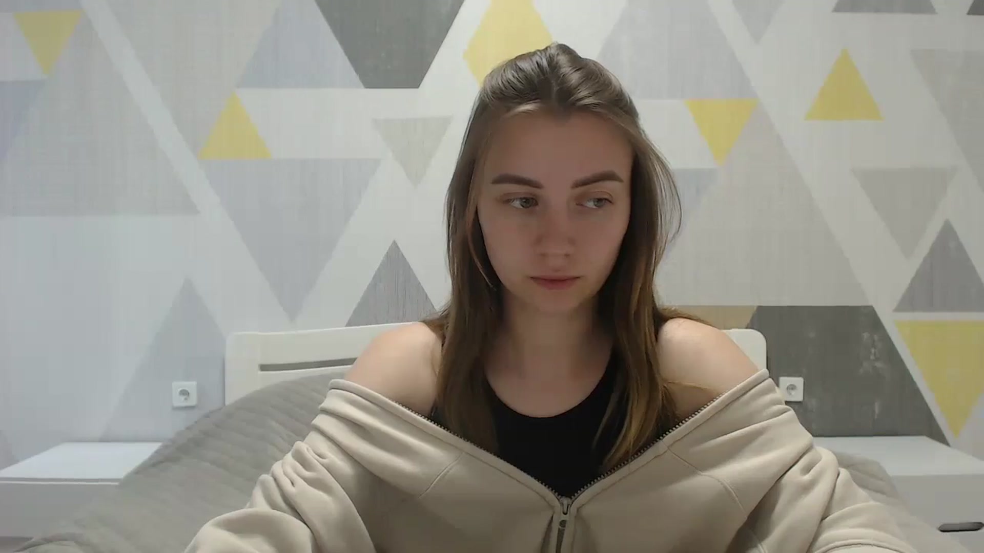 Gallery image thumbnail from Sulfate0's myfreecams stream on, 05/29/2025, 10:29 image 8 of 20