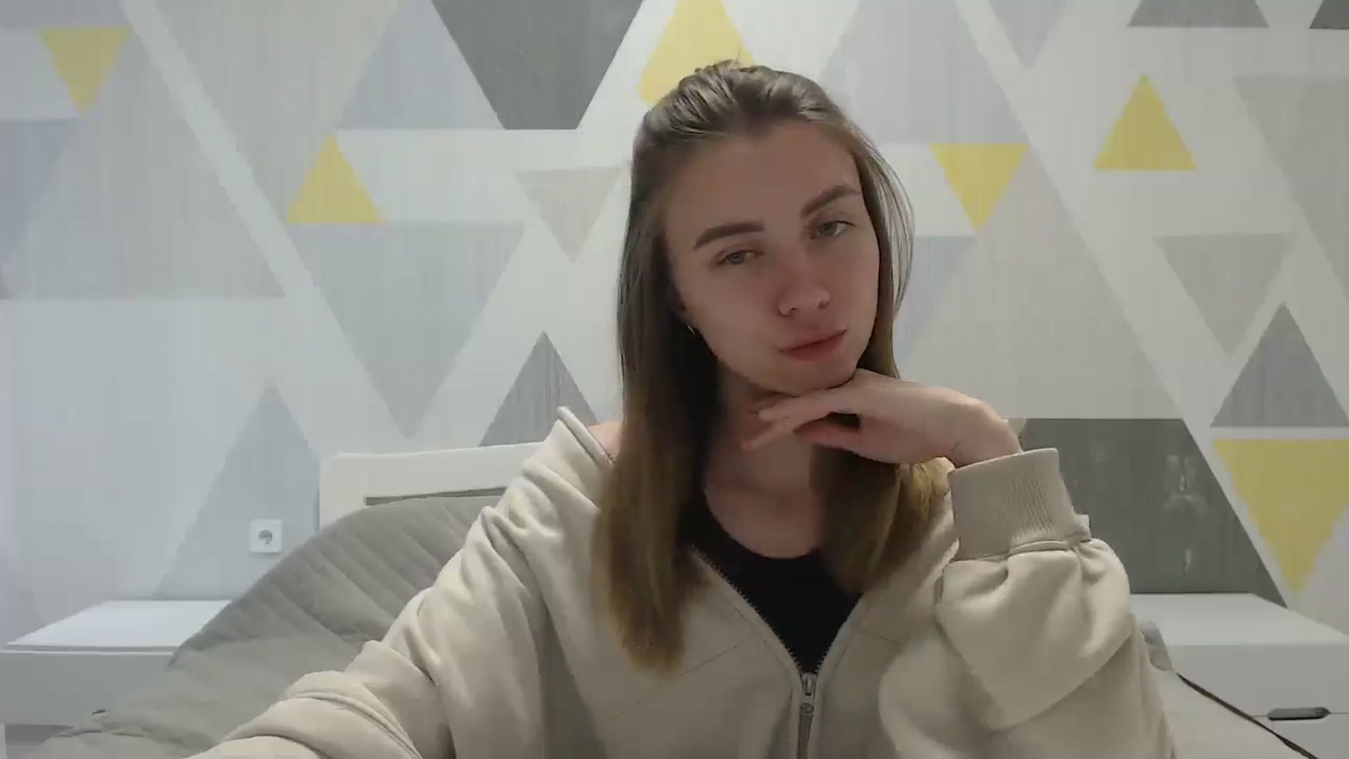 Gallery image thumbnail from Sulfate0's myfreecams stream on, 05/29/2025, 11:18 image 7 of 20