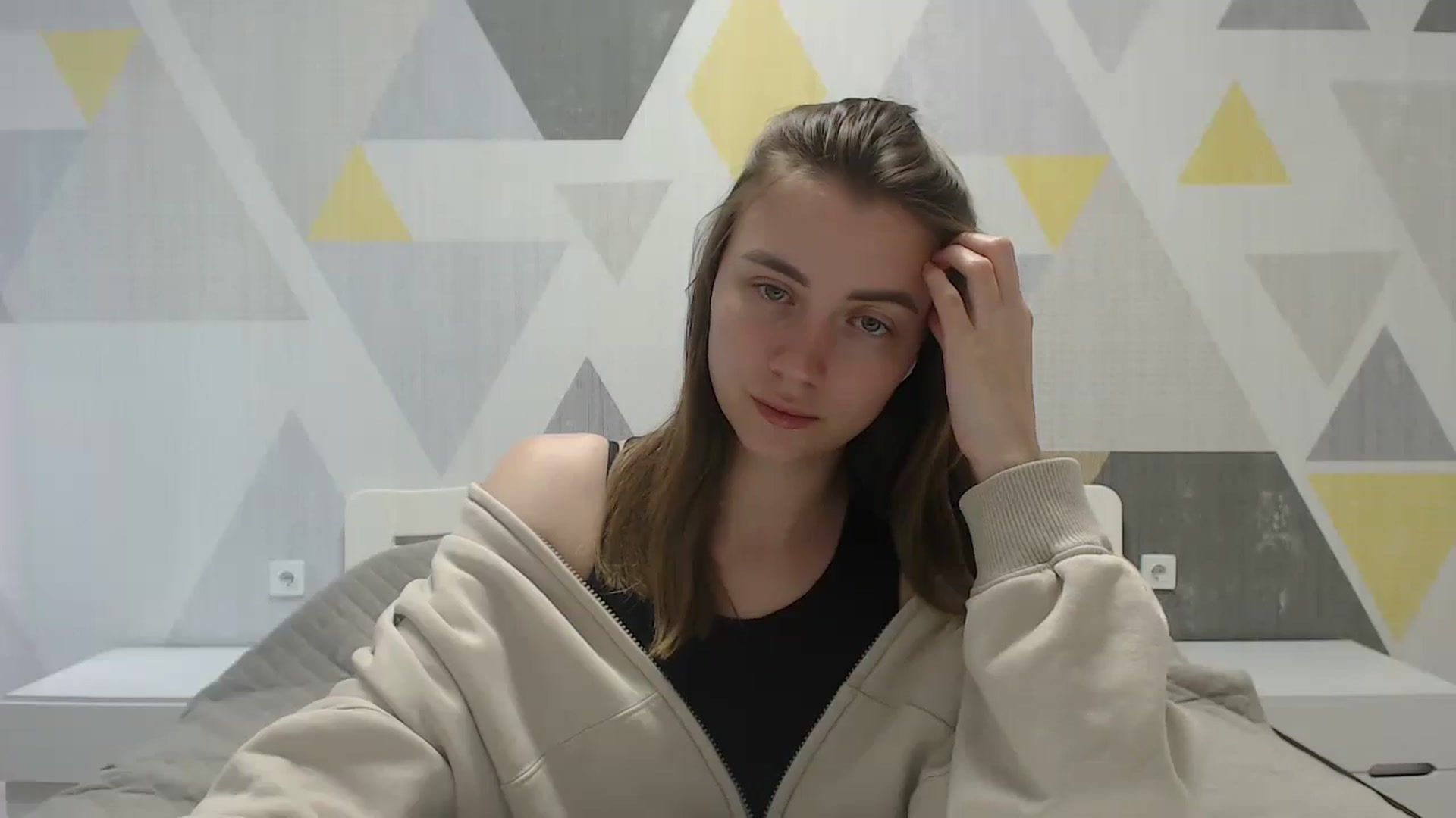 Gallery image thumbnail from Sulfate0's myfreecams stream on, 05/29/2025, 11:18 image 10 of 20