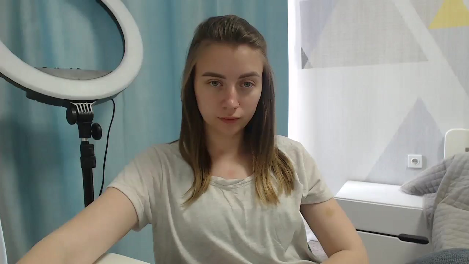 Gallery image thumbnail from Sulfate0's myfreecams stream on, 05/31/2025, 09:51 image 1 of 20
