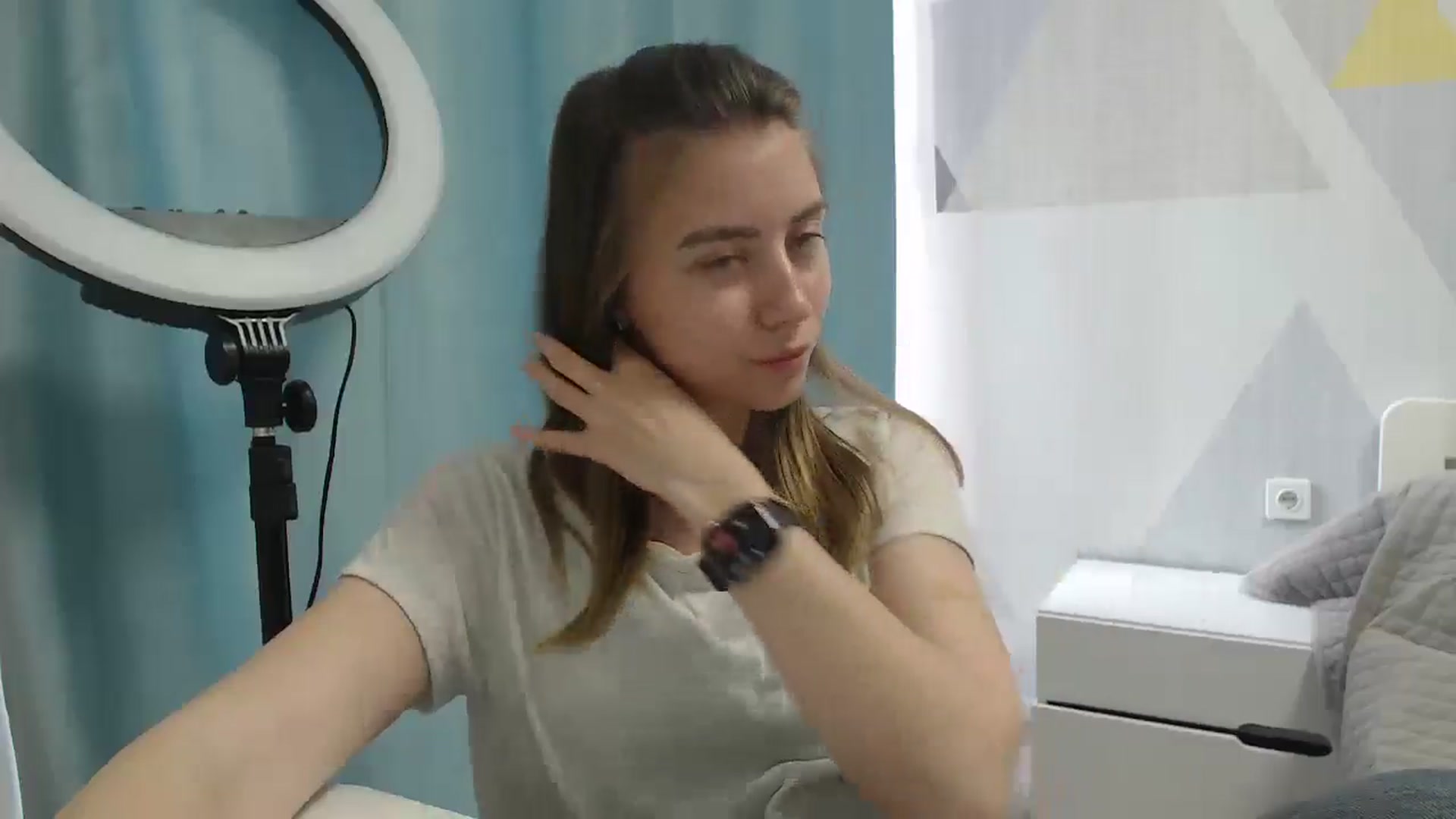 Gallery image thumbnail from Sulfate0's myfreecams stream on, 05/31/2025, 09:51 image 3 of 20