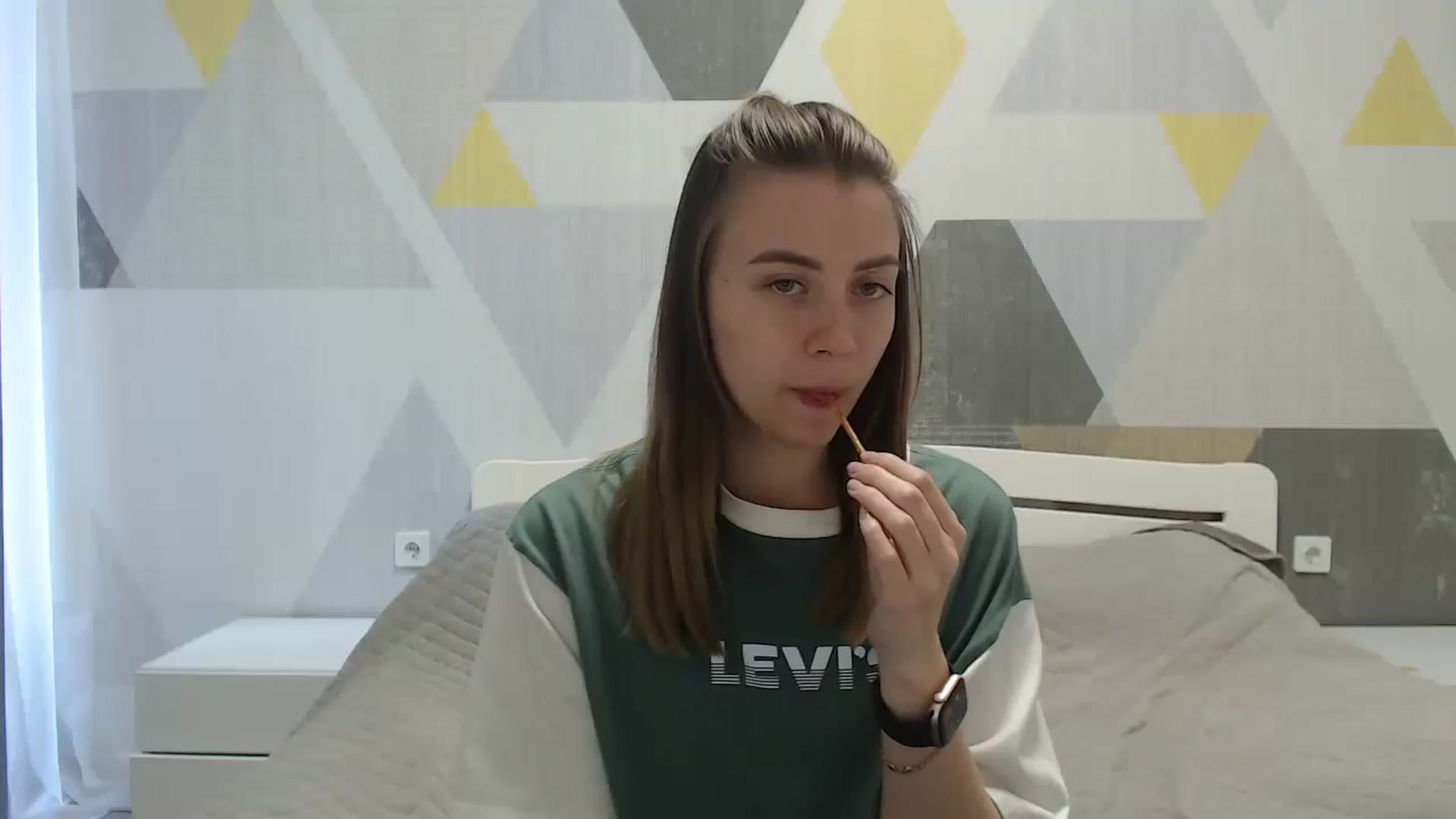 Gallery image thumbnail from Sulfate0's myfreecams stream on, 06/01/2025, 07:55 image 7 of 20