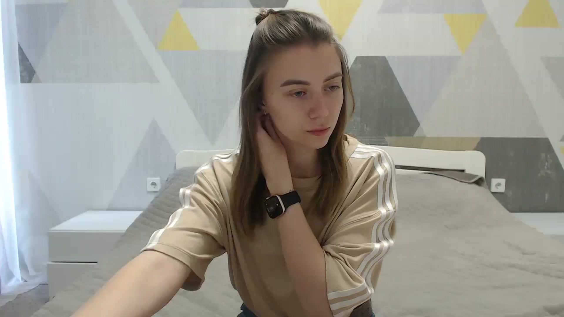 Gallery image thumbnail from Sulfate0's myfreecams stream on, 06/02/2025, 06:59 image 15 of 20
