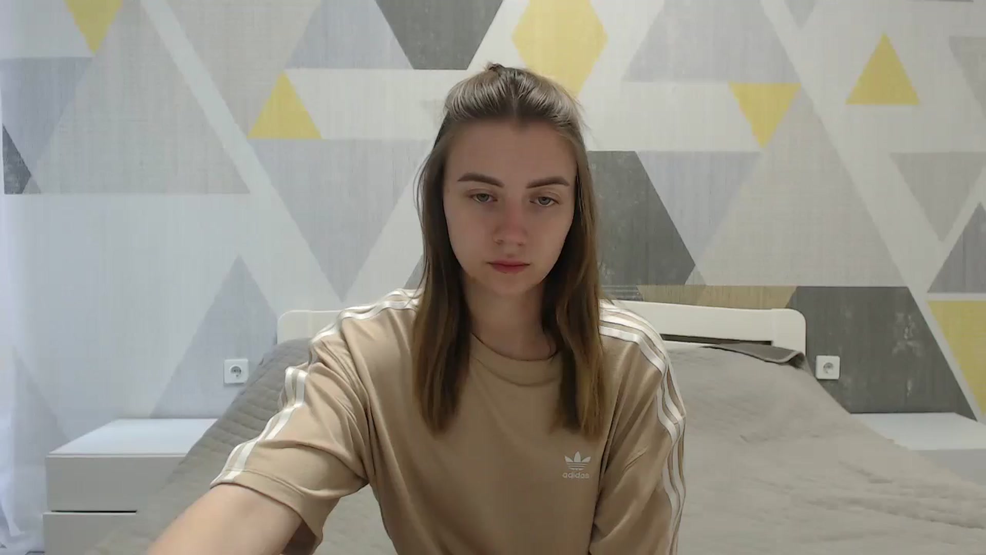 Gallery image thumbnail from Sulfate0's myfreecams stream on, 06/02/2025, 06:59 image 7 of 20
