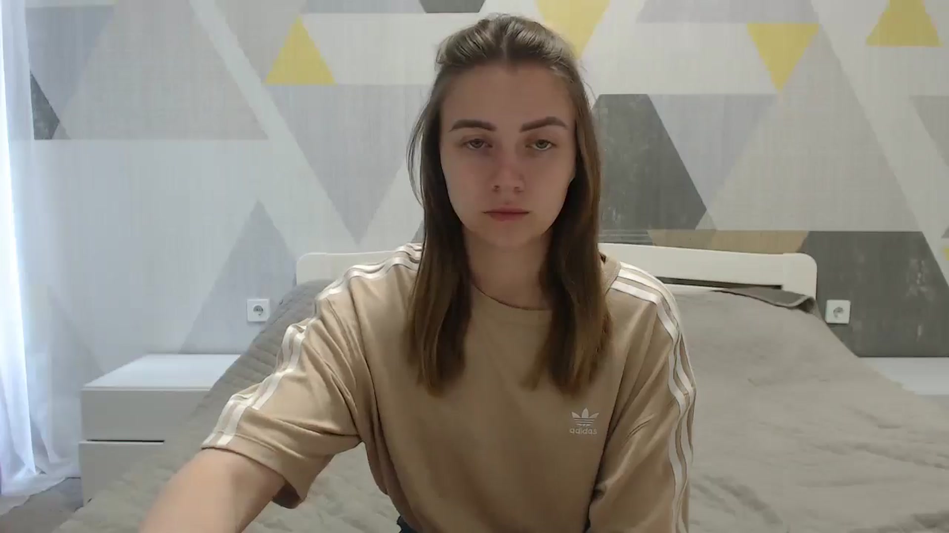 Gallery image thumbnail from Sulfate0's myfreecams stream on, 06/02/2025, 06:59 image 19 of 20