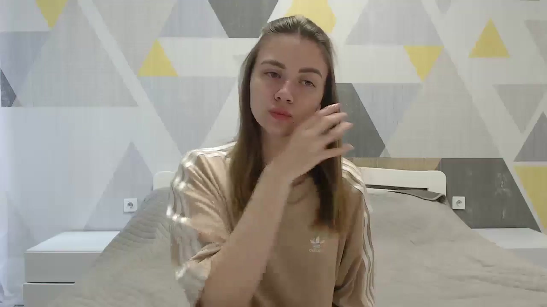 Gallery image thumbnail from Sulfate0's myfreecams stream on, 06/02/2025, 06:59 image 4 of 20