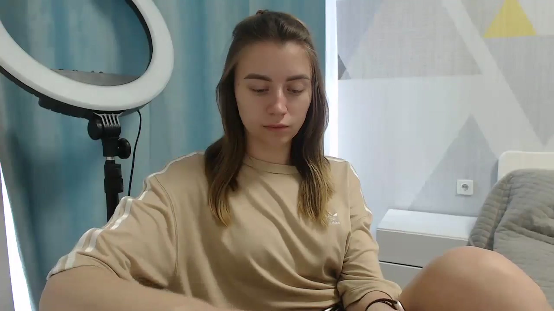 Gallery image thumbnail from Sulfate0's myfreecams stream on, 06/02/2025, 08:49 image 18 of 20