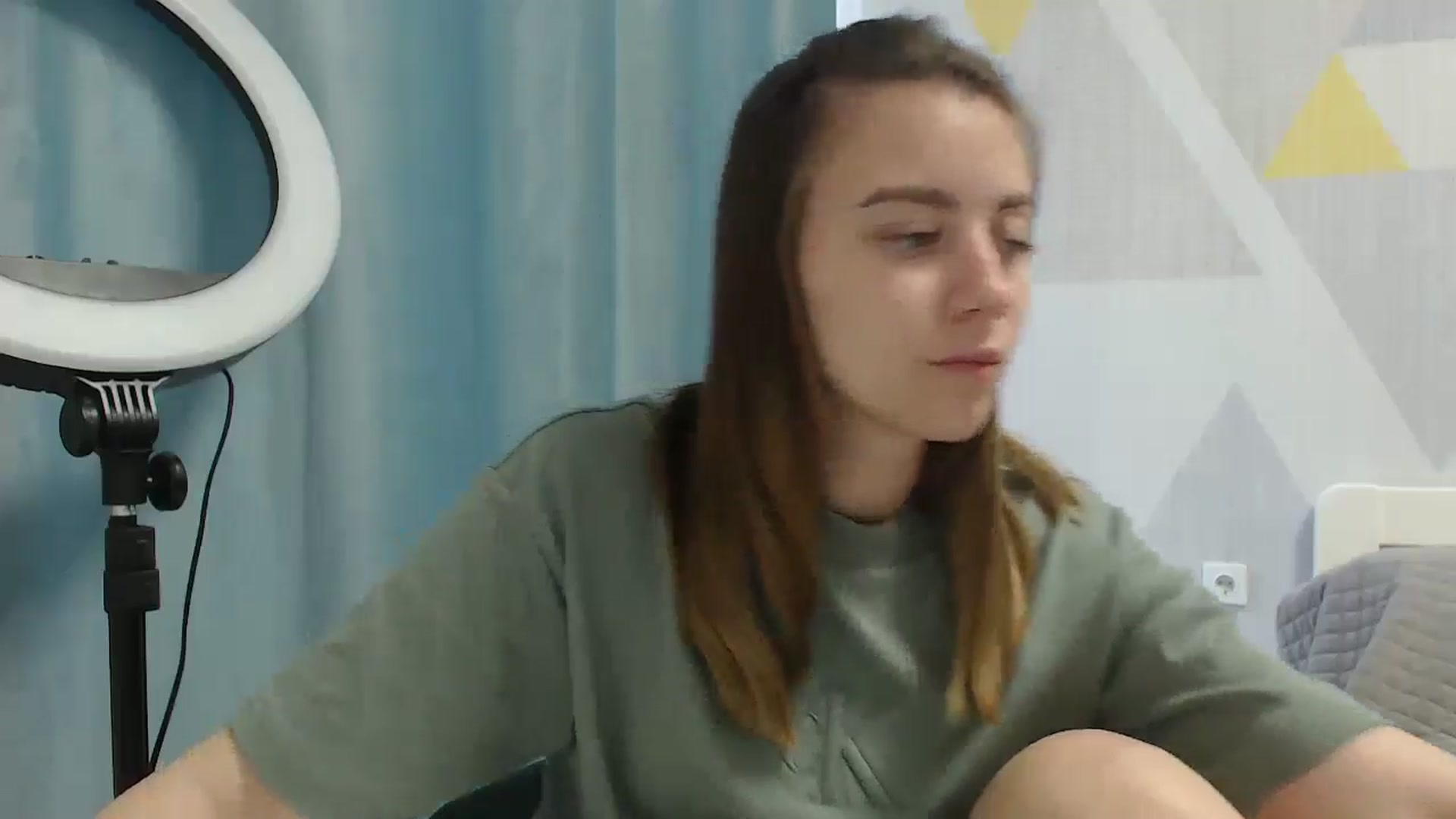 Gallery image thumbnail from Sulfate0's myfreecams stream on, 06/03/2025, 08:04 image 8 of 20