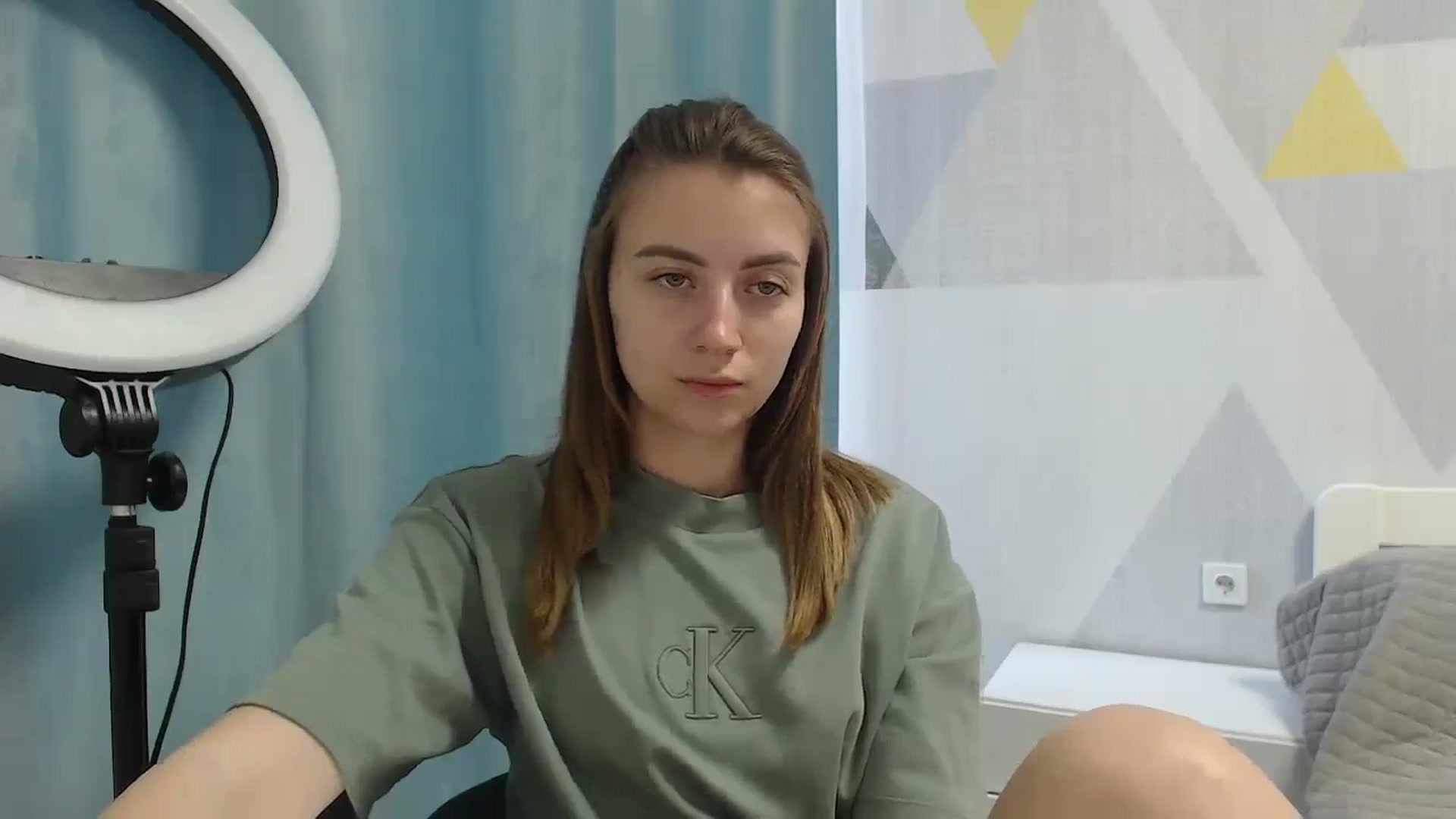 Gallery image thumbnail from Sulfate0's myfreecams stream on, 06/03/2025, 08:04 image 9 of 20