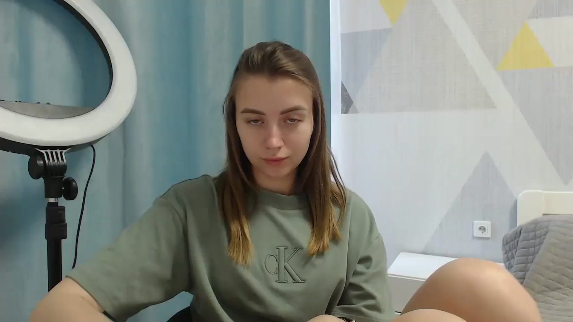 Gallery image thumbnail from Sulfate0's myfreecams stream on, 06/03/2025, 08:31 image 1 of 20