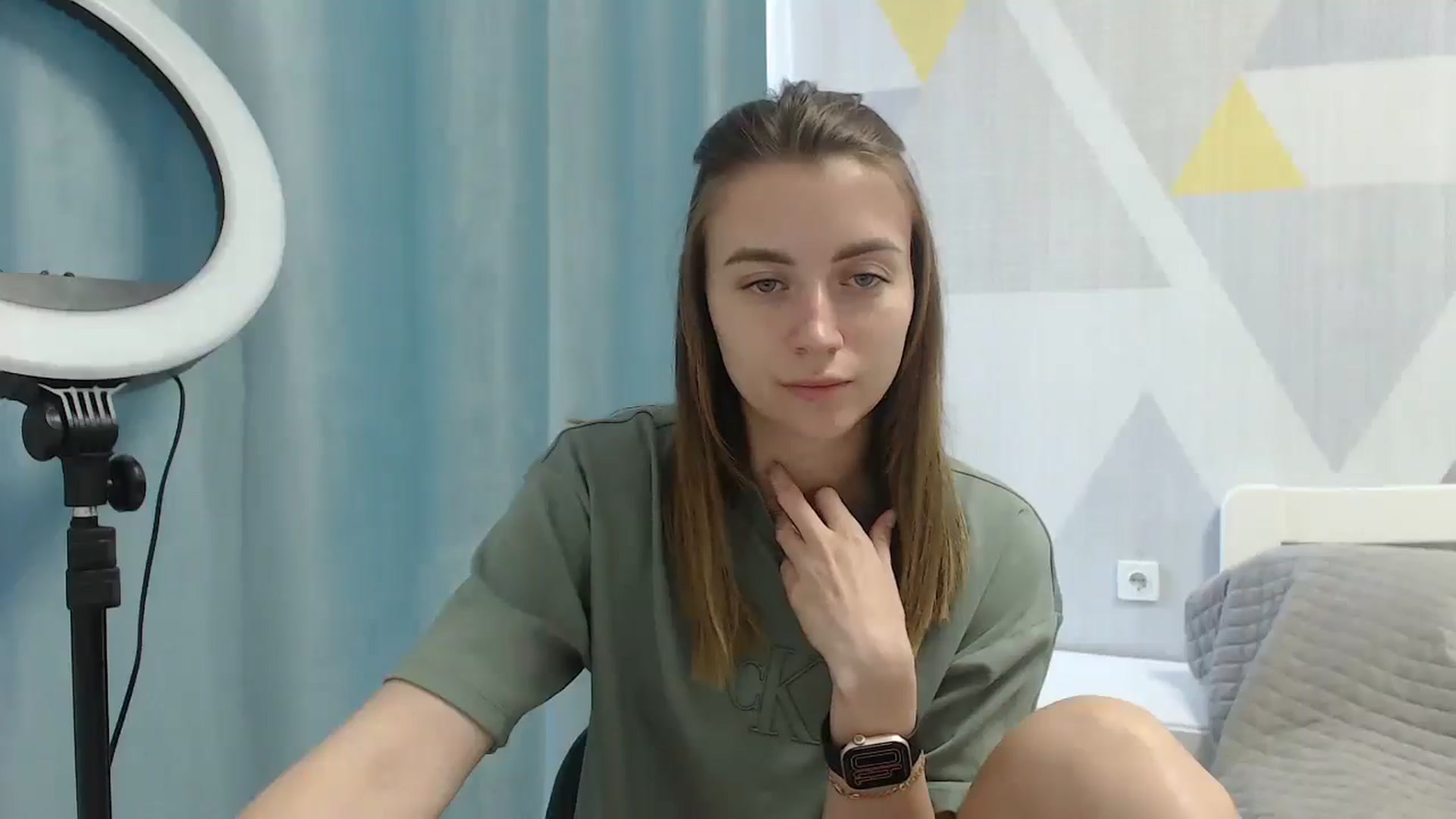 Gallery image thumbnail from Sulfate0's myfreecams stream on, 06/03/2025, 08:51 image 9 of 20