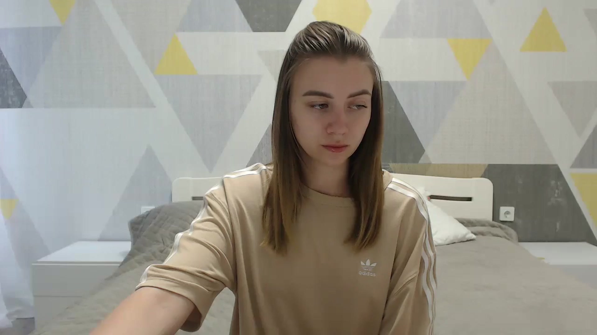 Gallery image thumbnail from Sulfate0's myfreecams stream on, 06/05/2025, 07:38 image 13 of 20