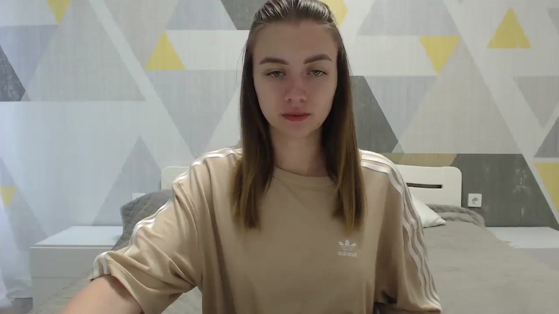 Gallery image thumbnail from Sulfate0's myfreecams stream on, 06/05/2025, 07:38 image 6 of 20