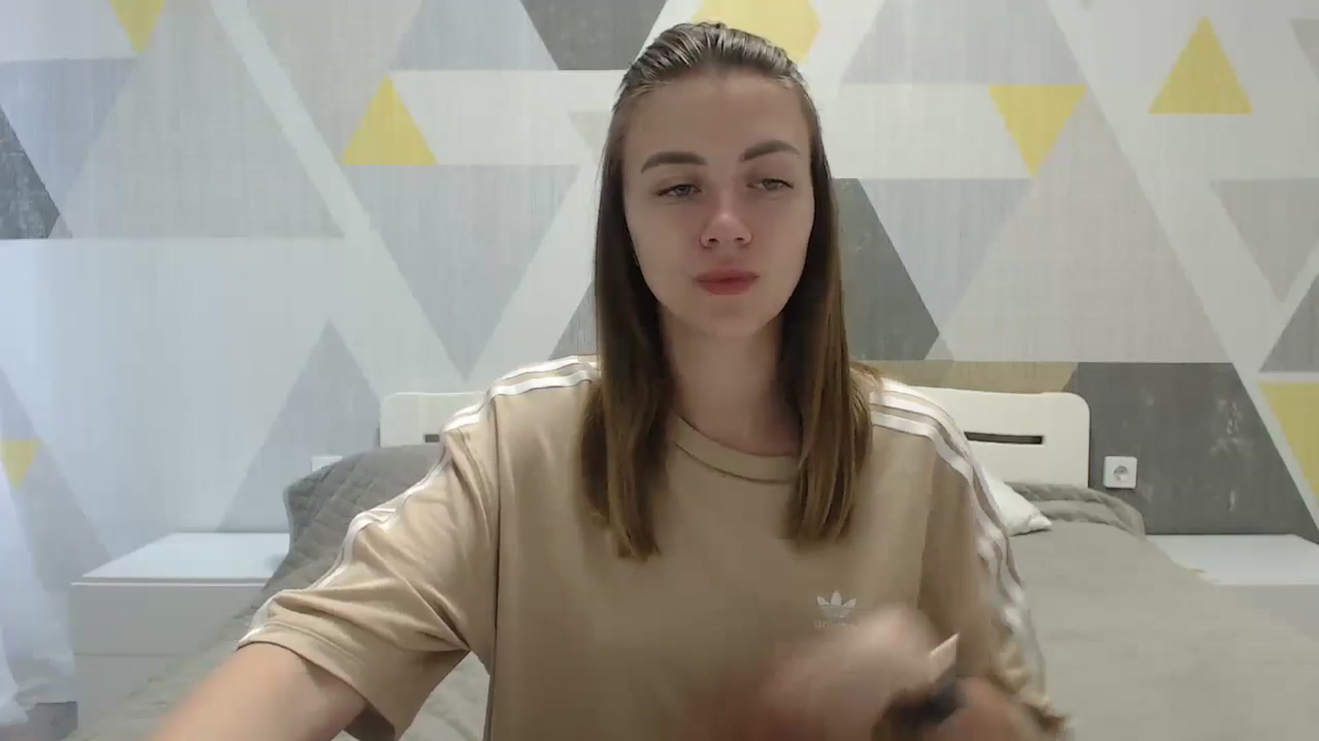 Gallery image thumbnail from Sulfate0's myfreecams stream on, 06/05/2025, 07:38 image 4 of 20