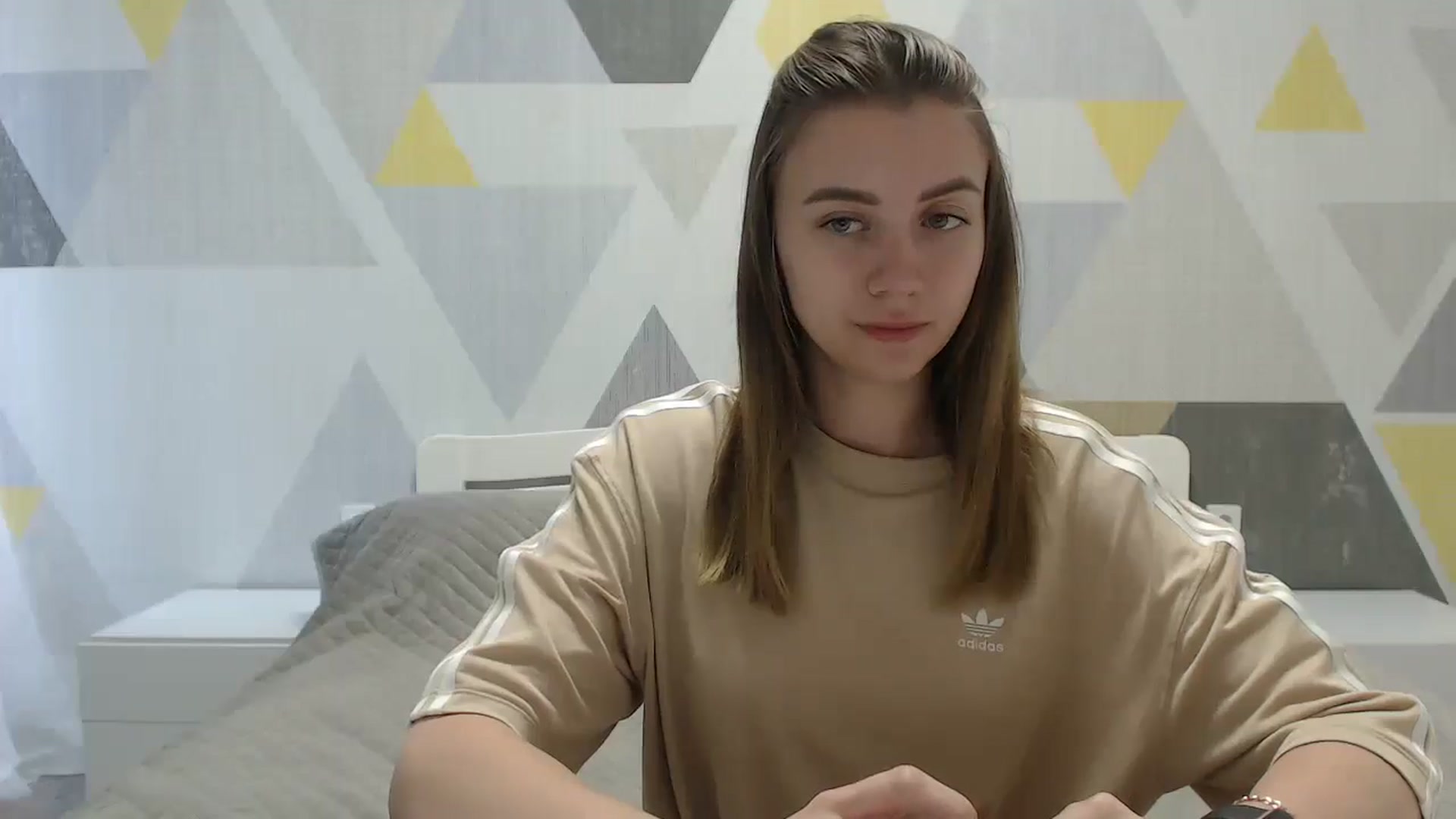 Gallery image thumbnail from Sulfate0's myfreecams stream on, 06/05/2025, 08:10 image 16 of 20