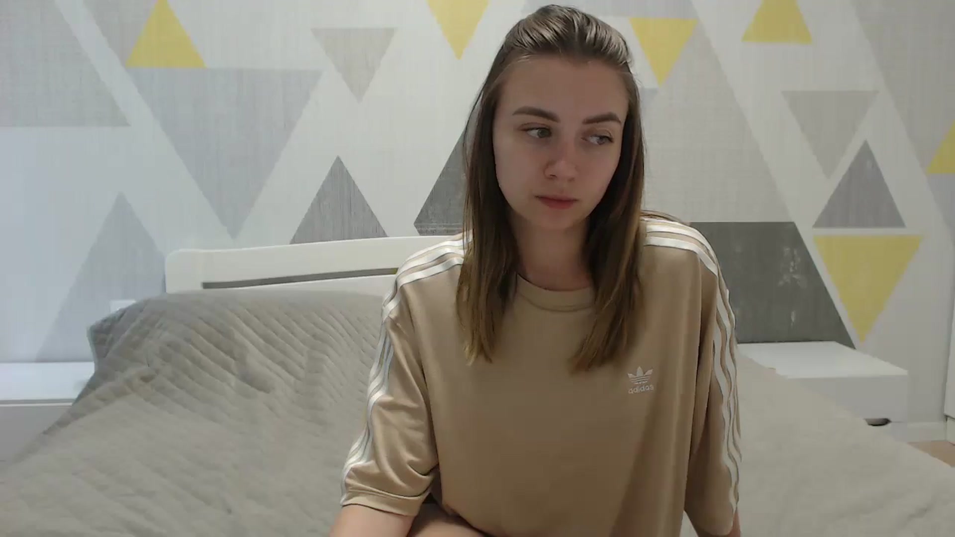 Gallery image thumbnail from Sulfate0's myfreecams stream on, 06/05/2025, 08:55 image 5 of 20