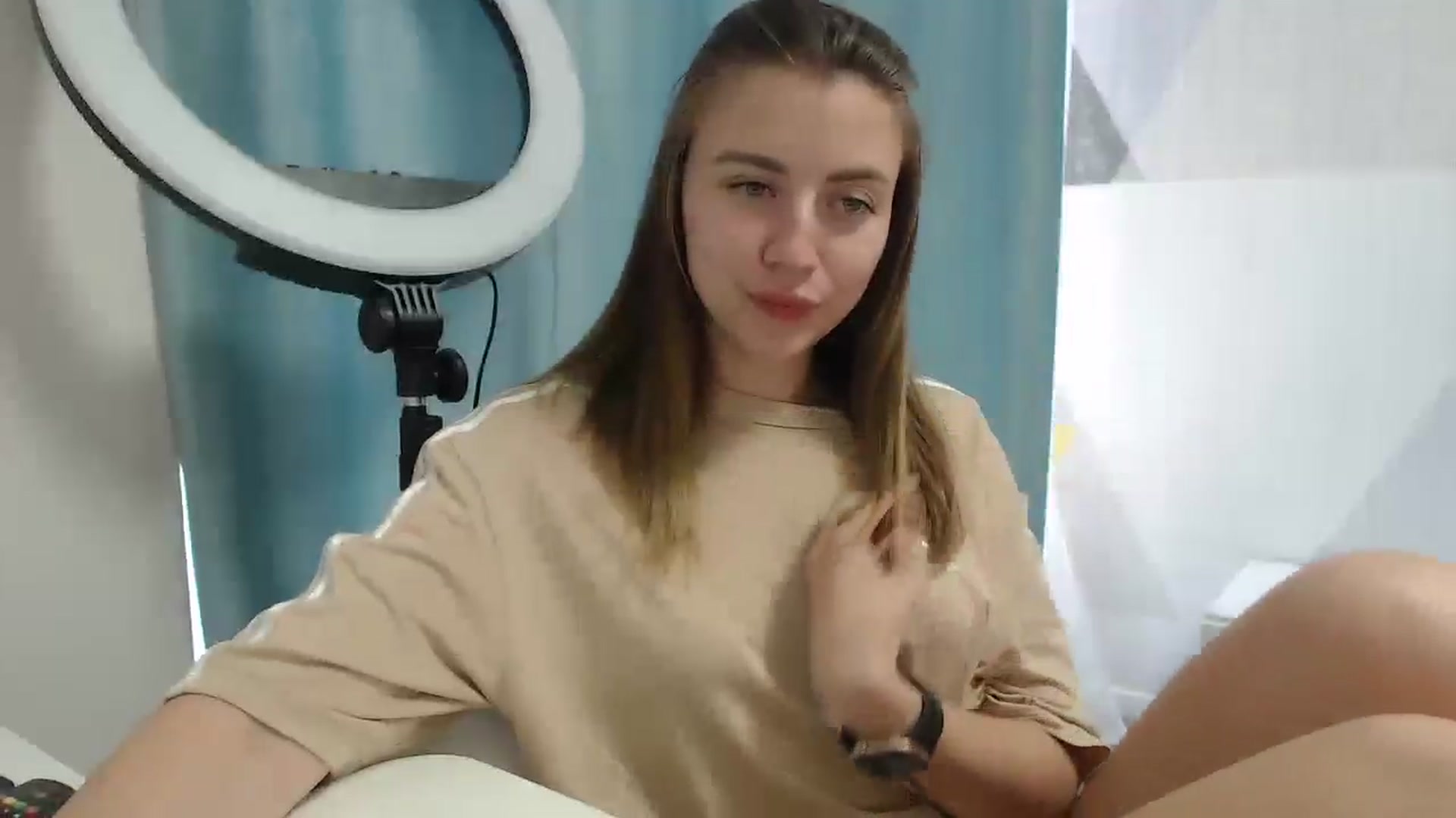Gallery image thumbnail from Sulfate0's myfreecams stream on, 06/05/2025, 11:03 image 7 of 20