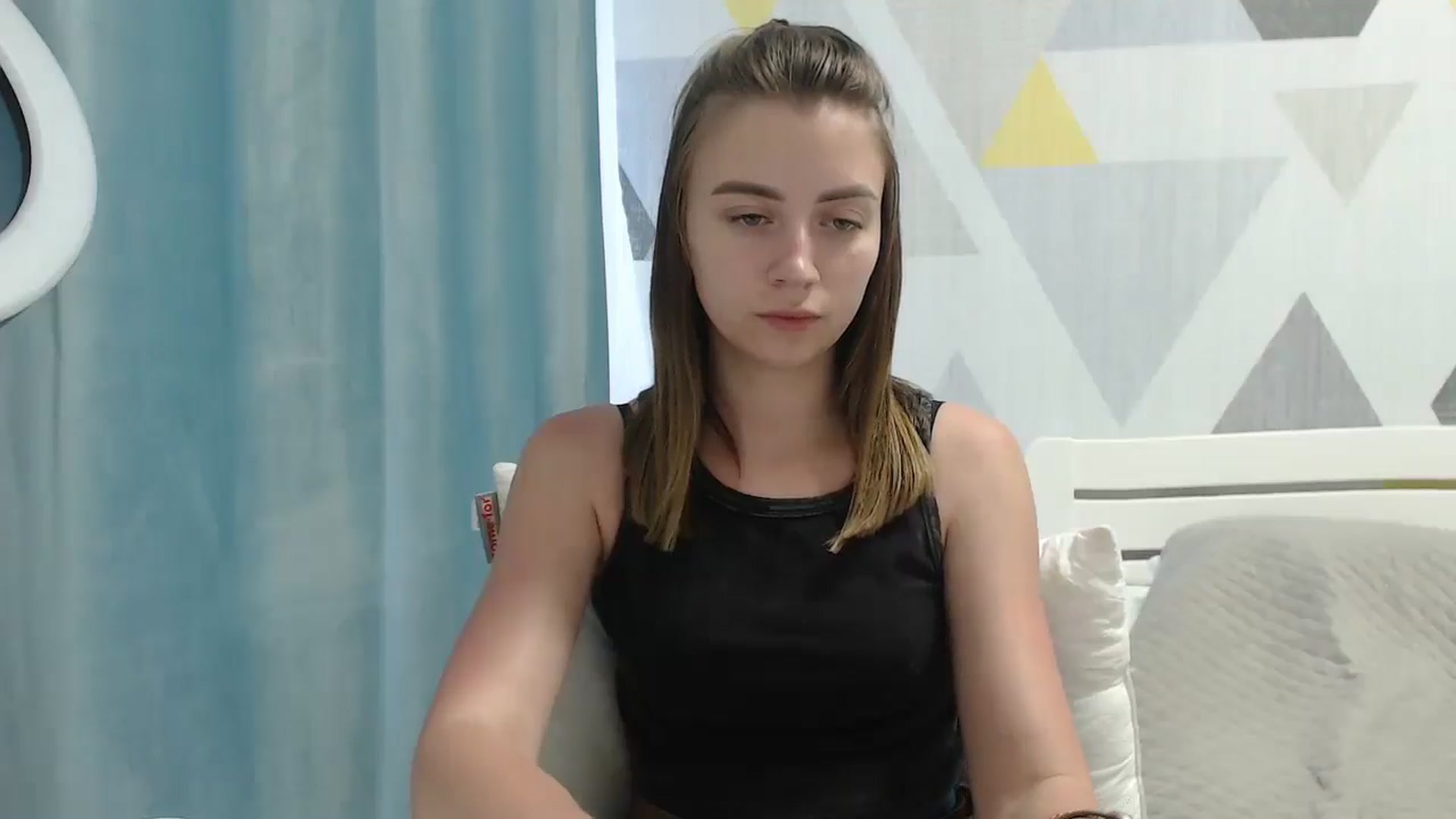 Gallery image thumbnail from Sulfate0's myfreecams stream on, 06/07/2025, 14:28 image 19 of 20