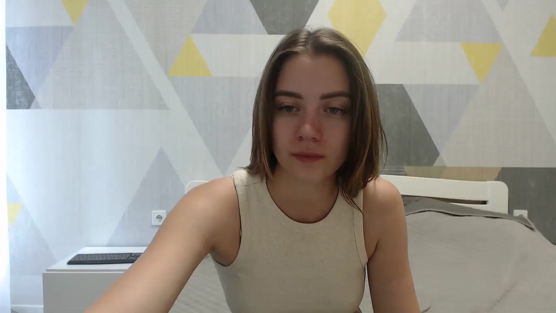Gallery image thumbnail from Sulfate0's myfreecams stream on, 06/12/2025, 09:17 image 4 of 20