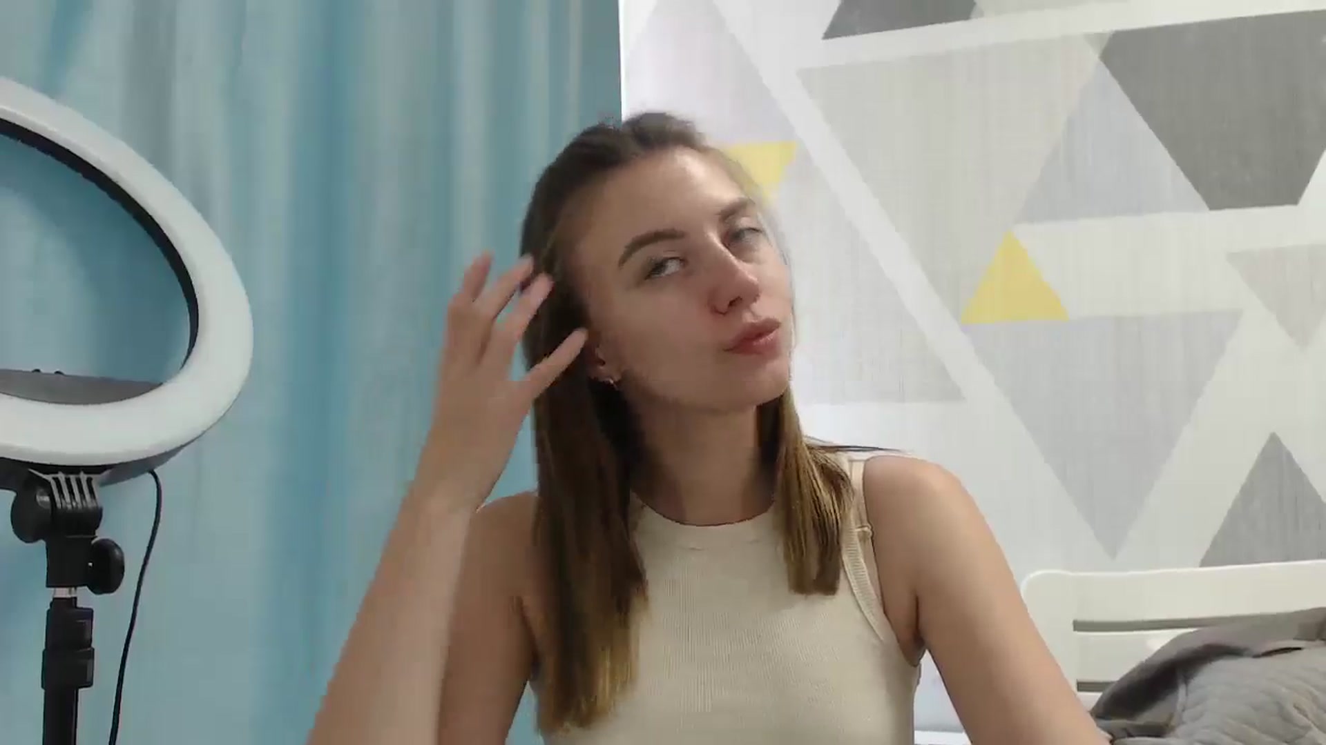 Gallery image thumbnail from Sulfate0's myfreecams stream on, 06/12/2025, 11:24 image 2 of 20