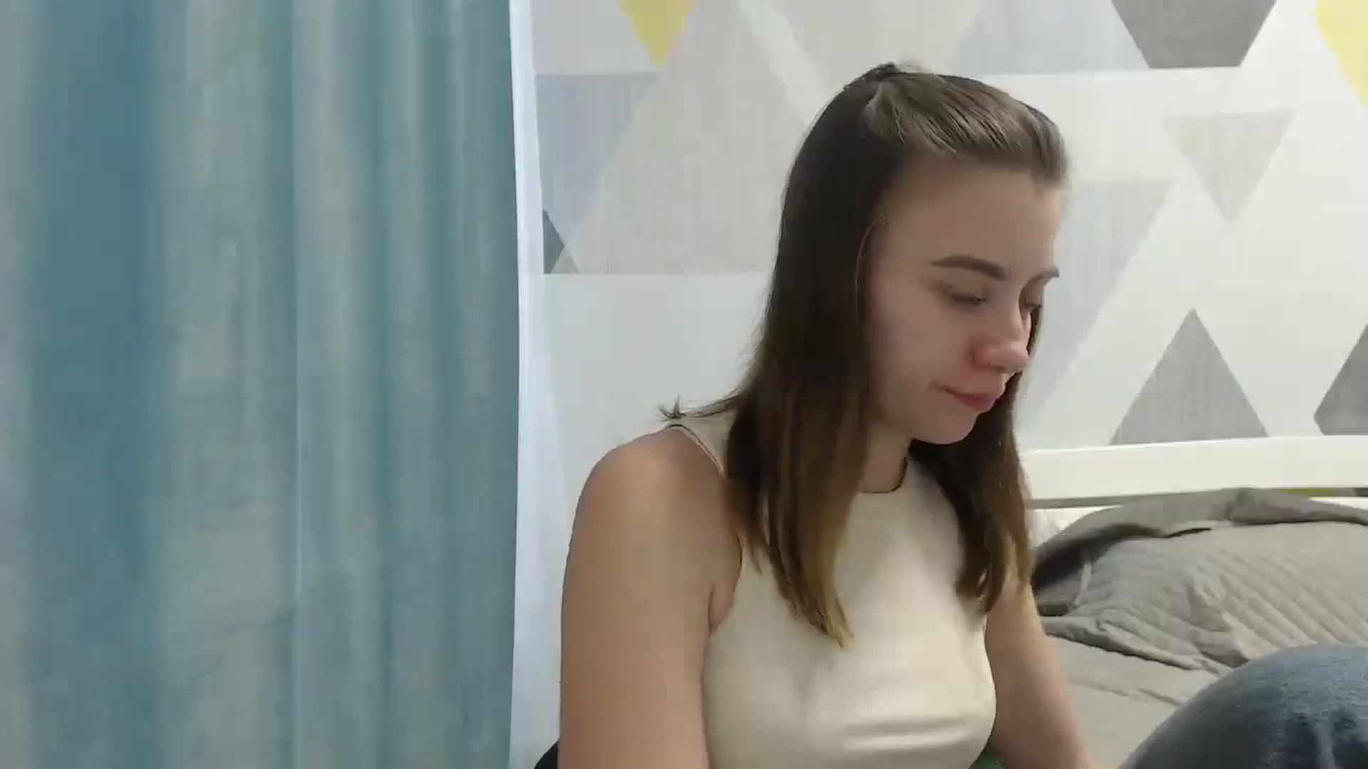 Gallery image thumbnail from Sulfate0's myfreecams stream on, 06/12/2025, 16:53 image 19 of 20