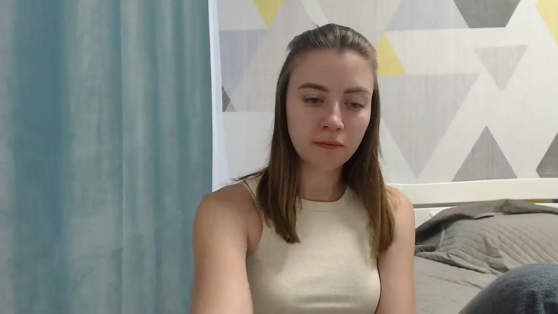 Gallery image thumbnail from Sulfate0's myfreecams stream on, 06/12/2025, 16:53 image 16 of 20