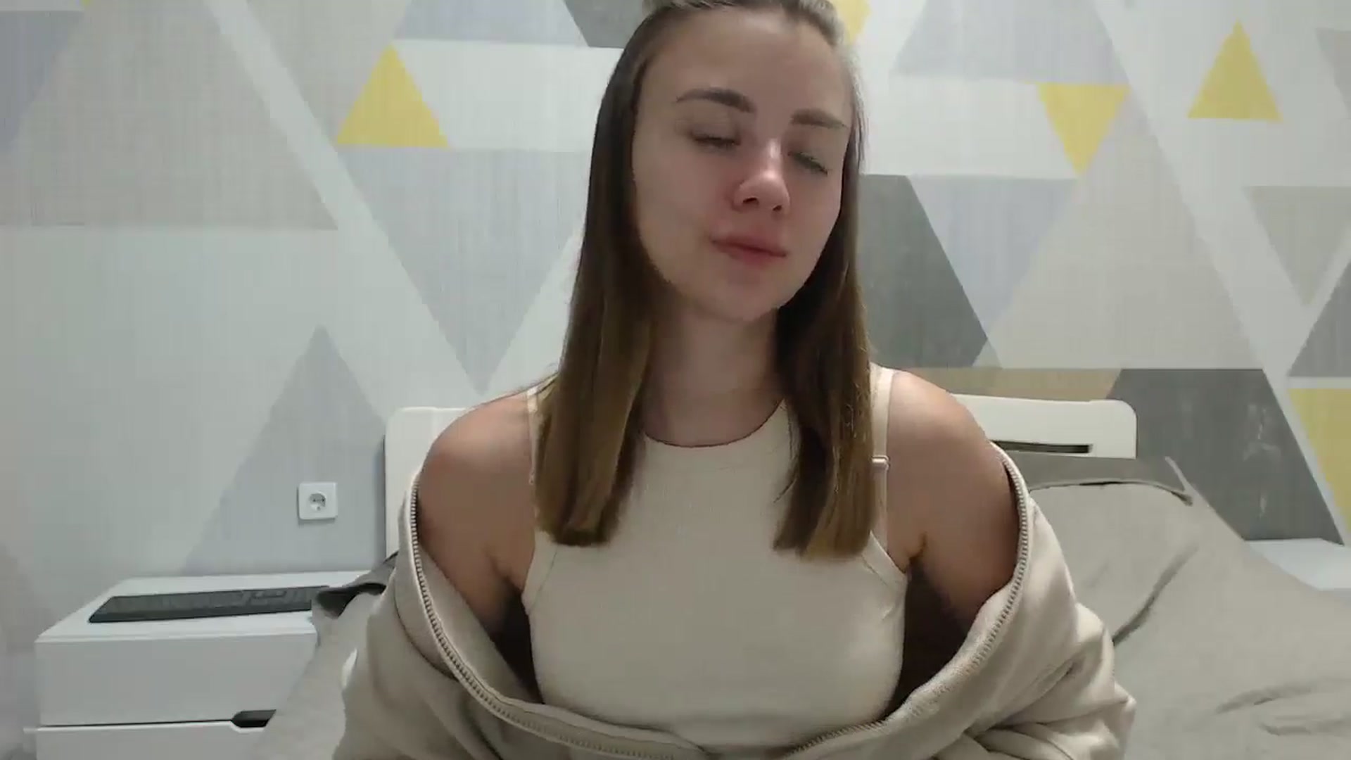 Gallery image thumbnail from Sulfate0's myfreecams stream on, 06/12/2025, 18:03 image 14 of 20