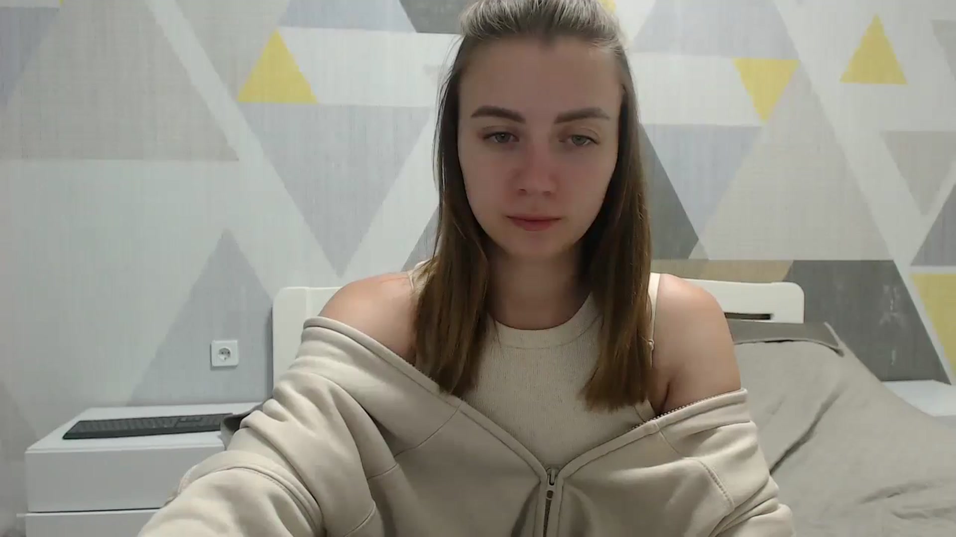 Gallery image thumbnail from Sulfate0's myfreecams stream on, 06/12/2025, 18:03 image 18 of 20